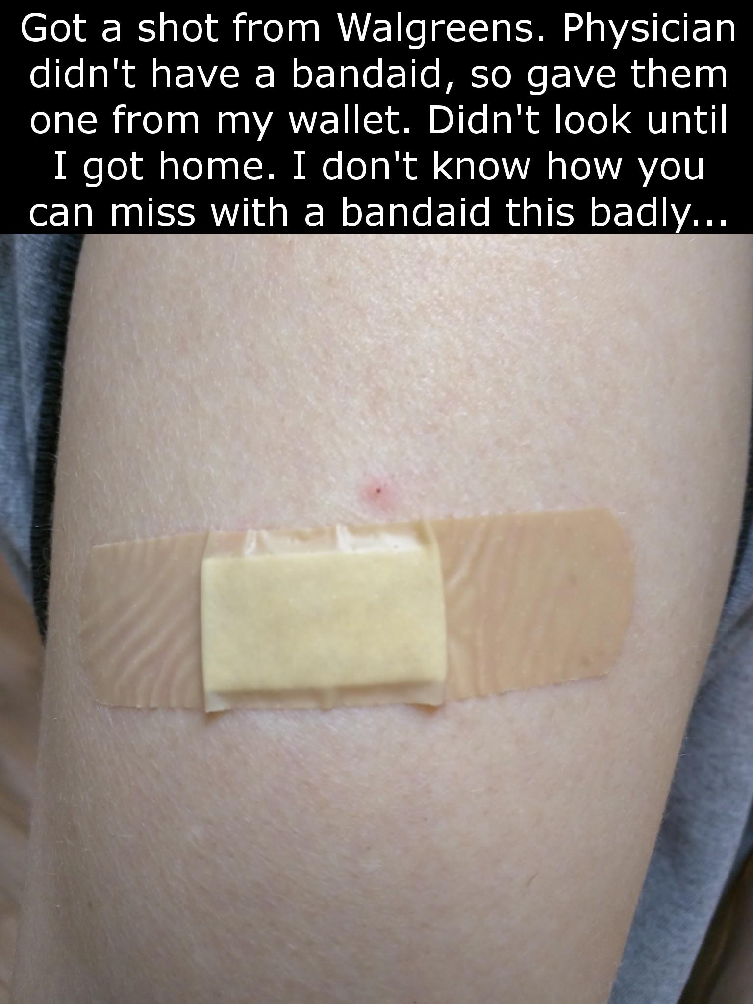 to put on a bandaid correctly r/therewasanattempt