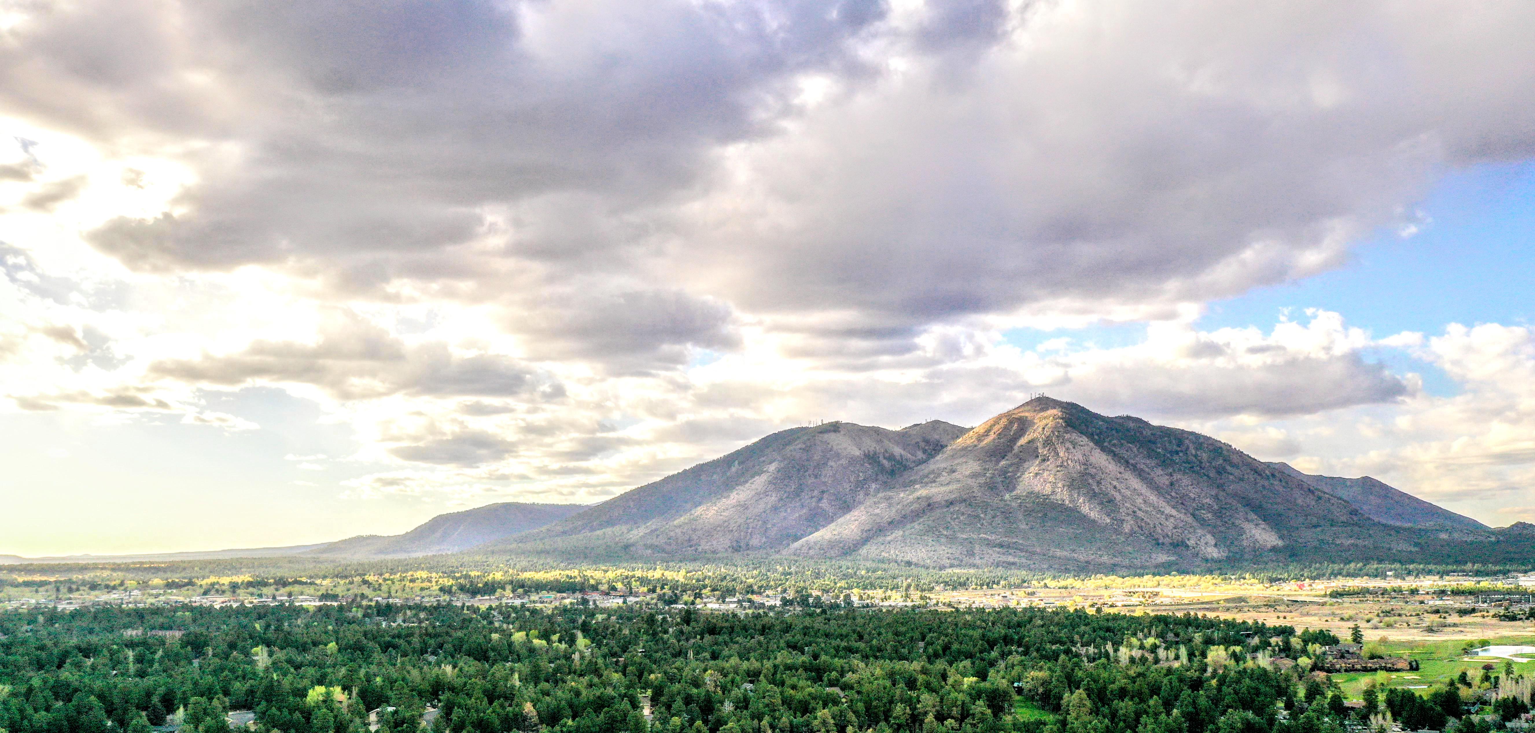 What is this mountain called? r/ArizonaLife