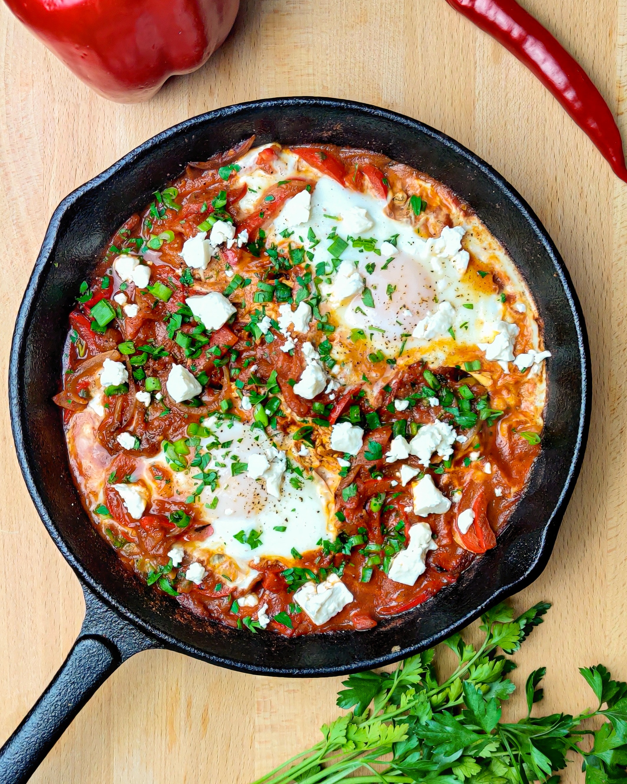 Shakshuka with feta and herbs r/FoodPorn