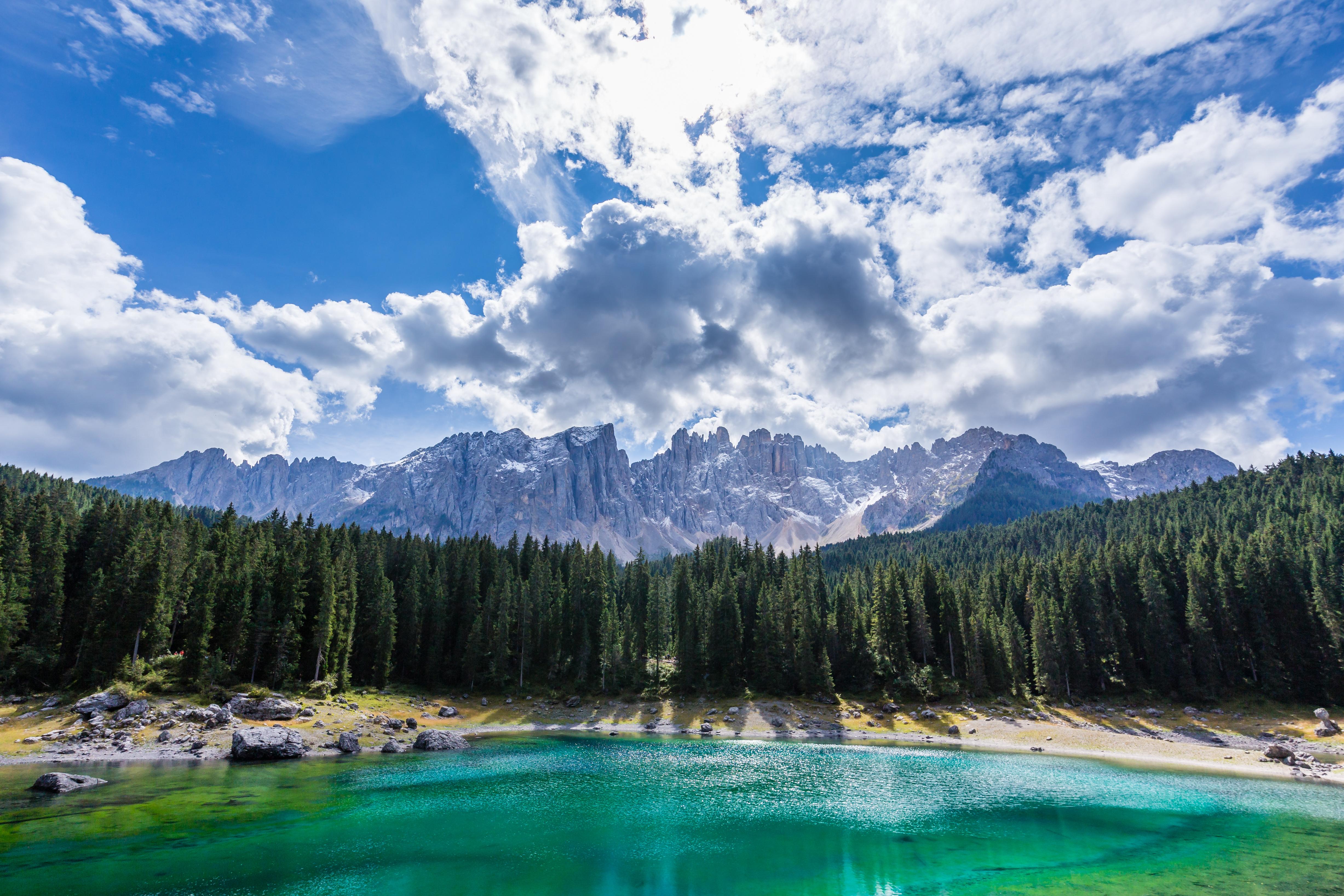 Lake Carezza, South Tyrol, Italy [4909x3273][OC] r/EarthPorn