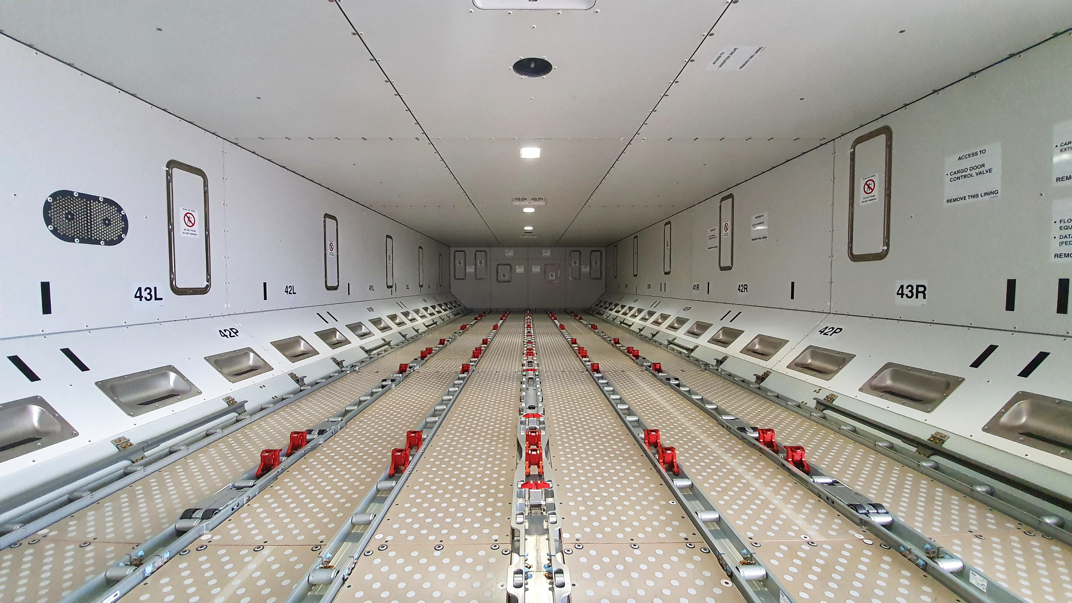 Brand new cargo hold r/aviation