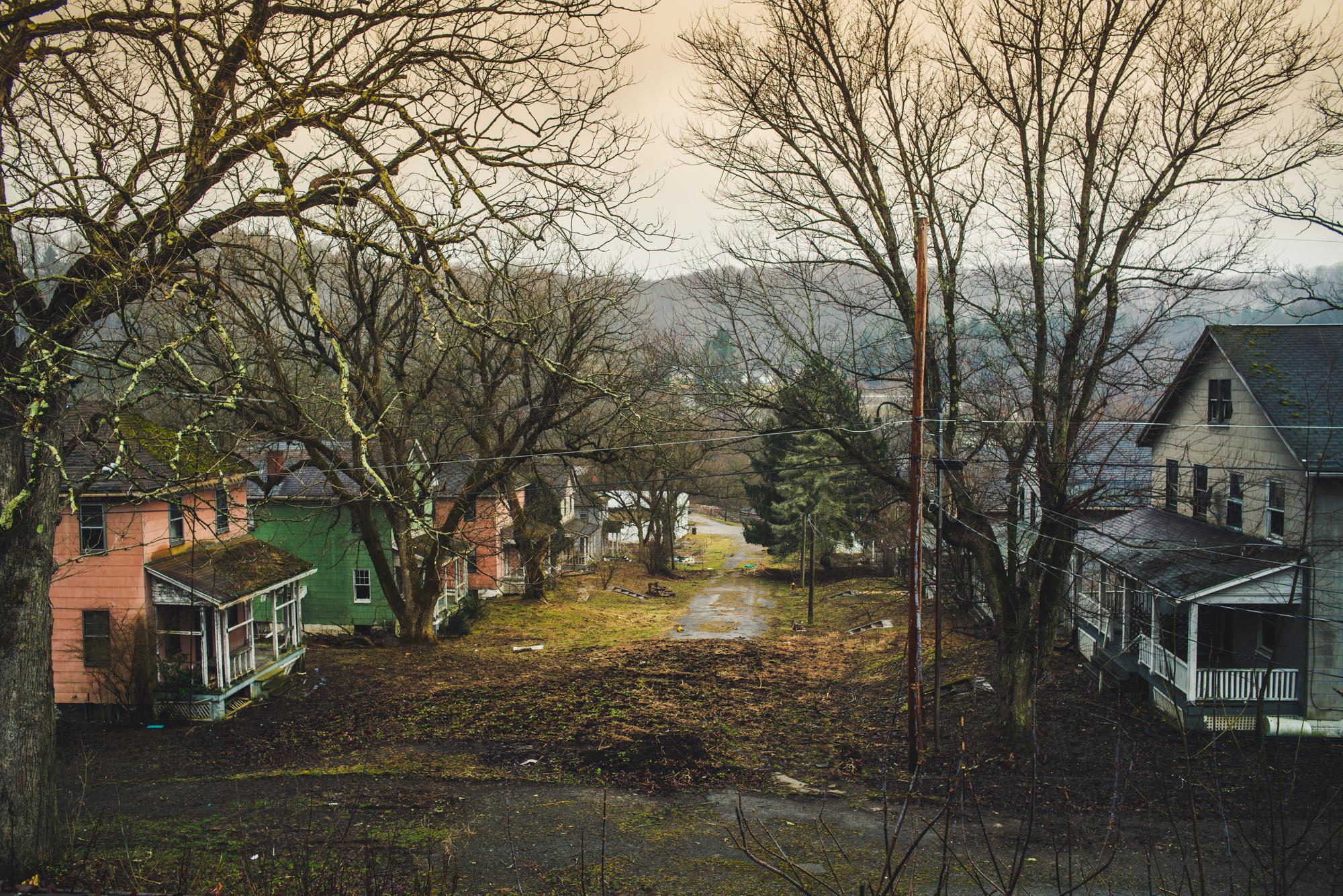 Abandoned Town Yellow Dog Village Near Kittanning PA r/pics