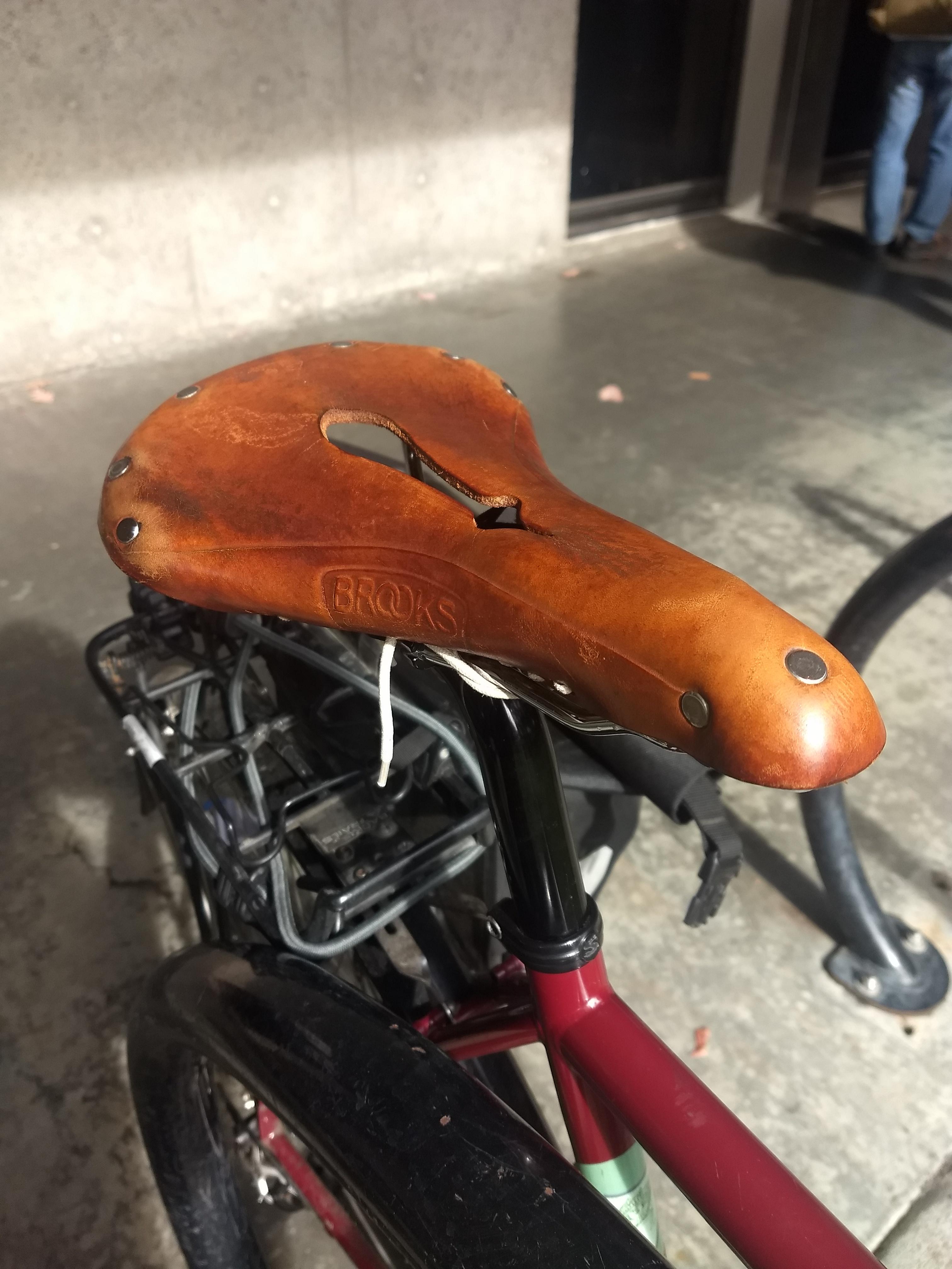 This all leather bike seat with no cushioning r/mildlyinteresting