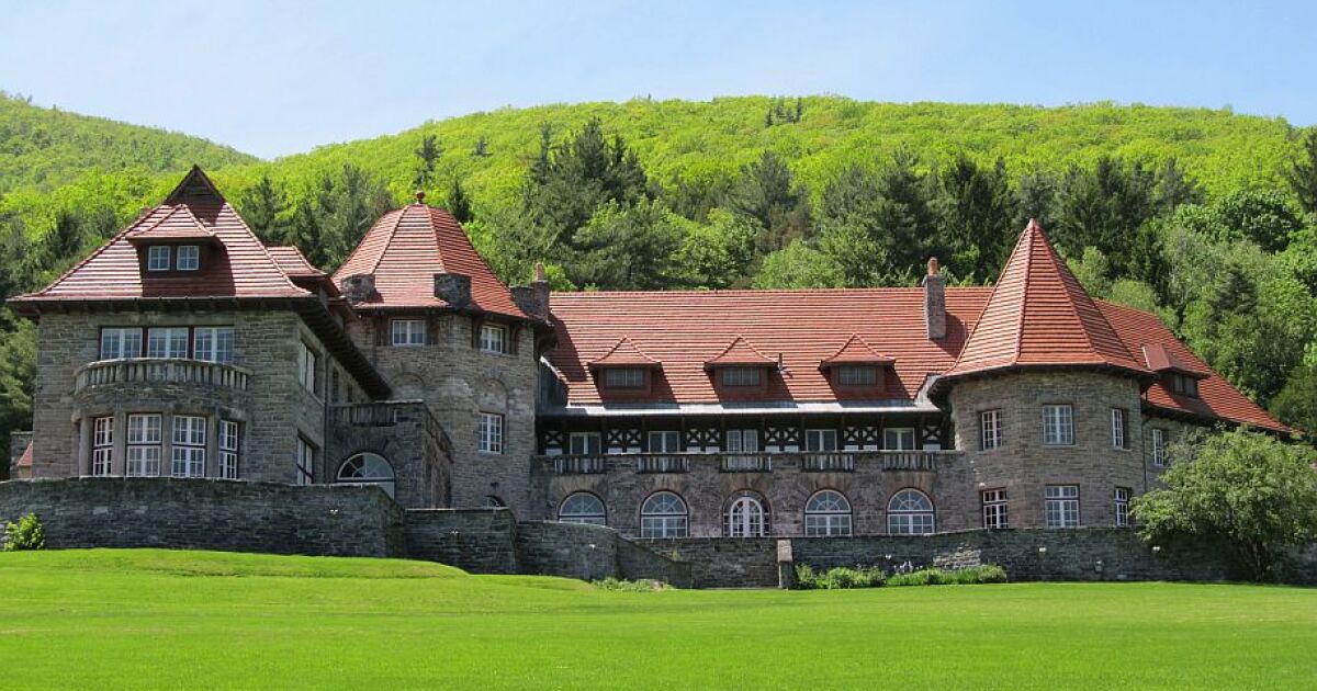 PoC for Everett Mansion in Bennington? r/vermont