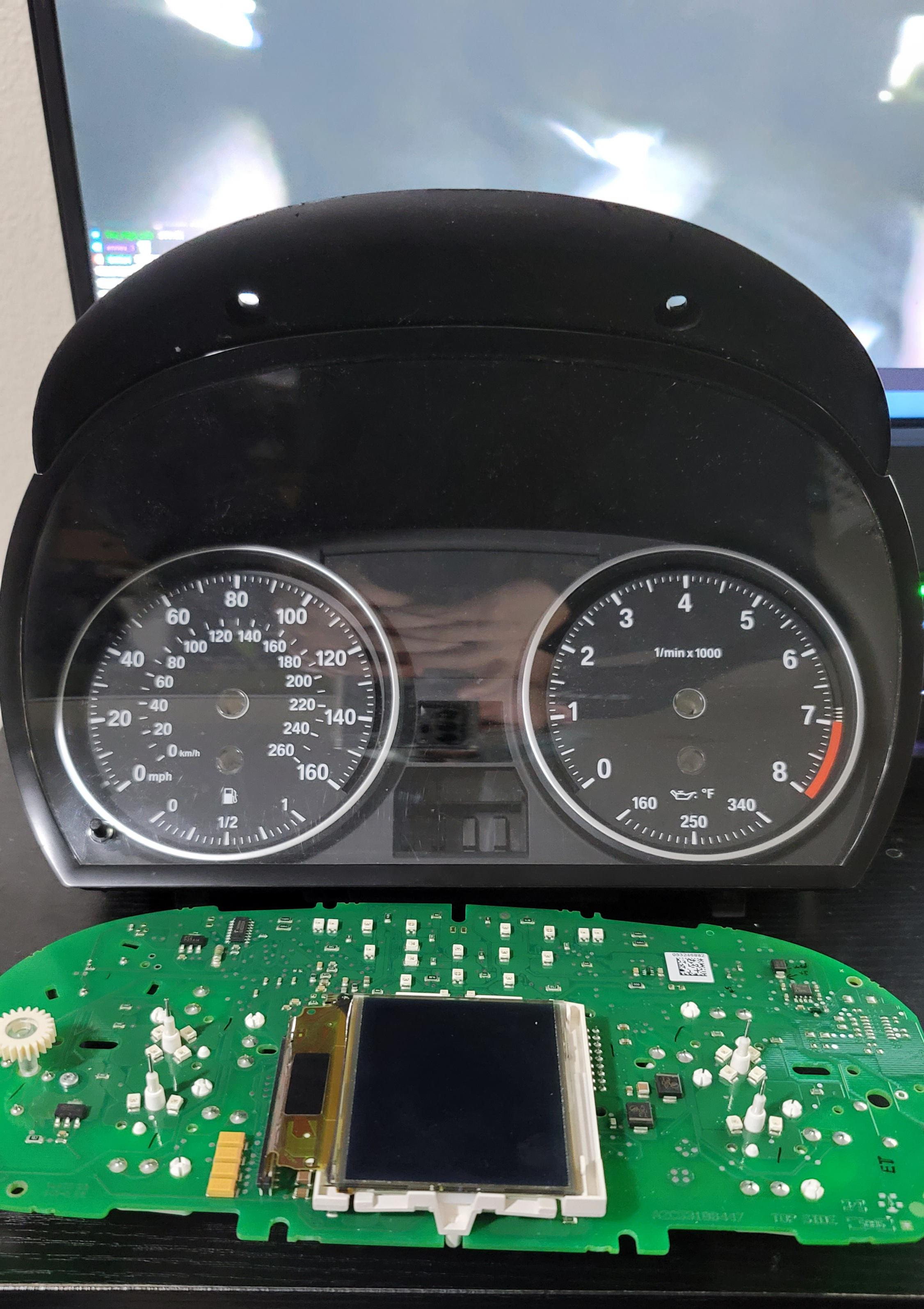 E90 335i Instrument Cluster Retrofit to 328xi (question in comments