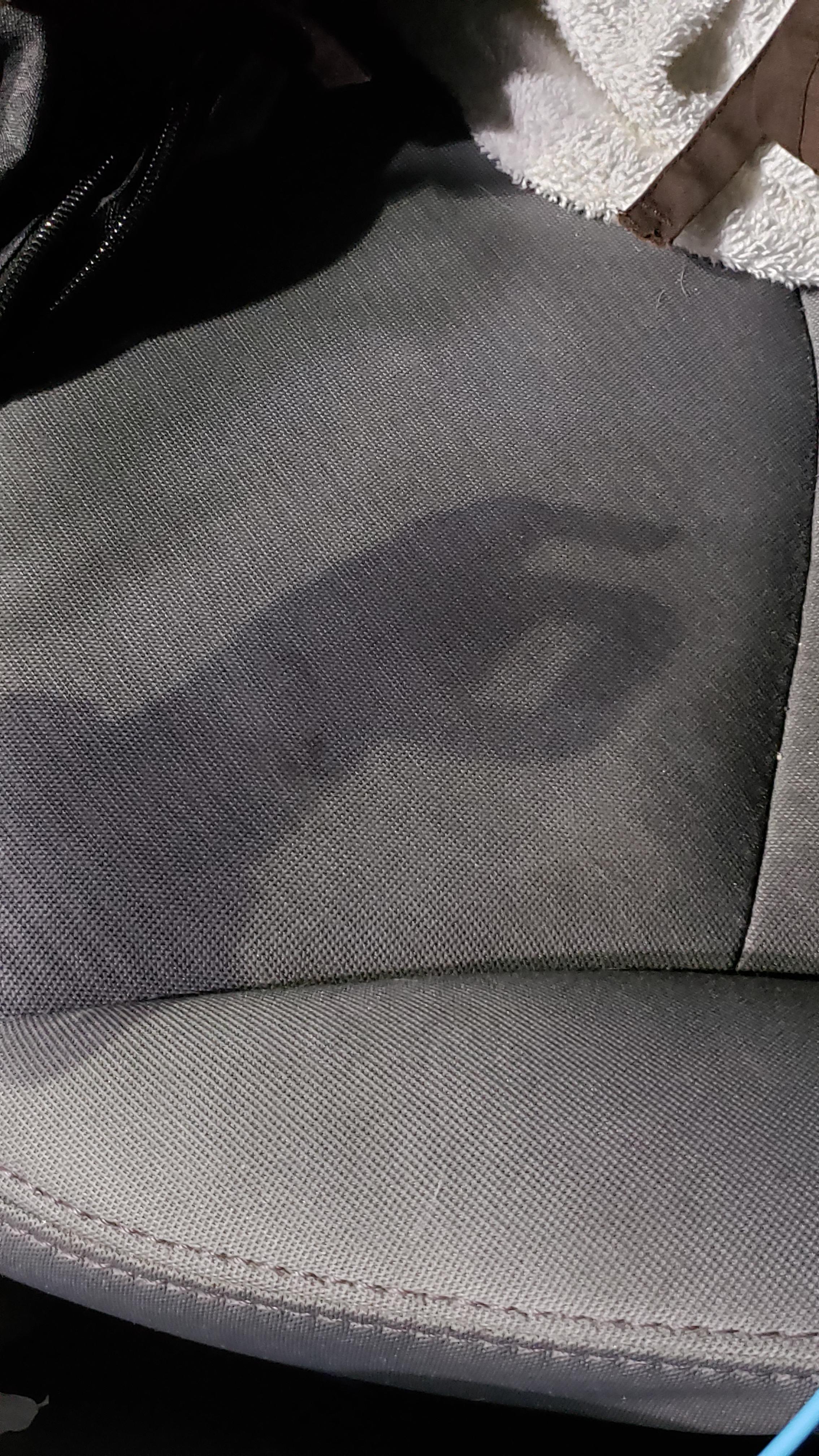 The water spill on my passenger seat got me good r/funny