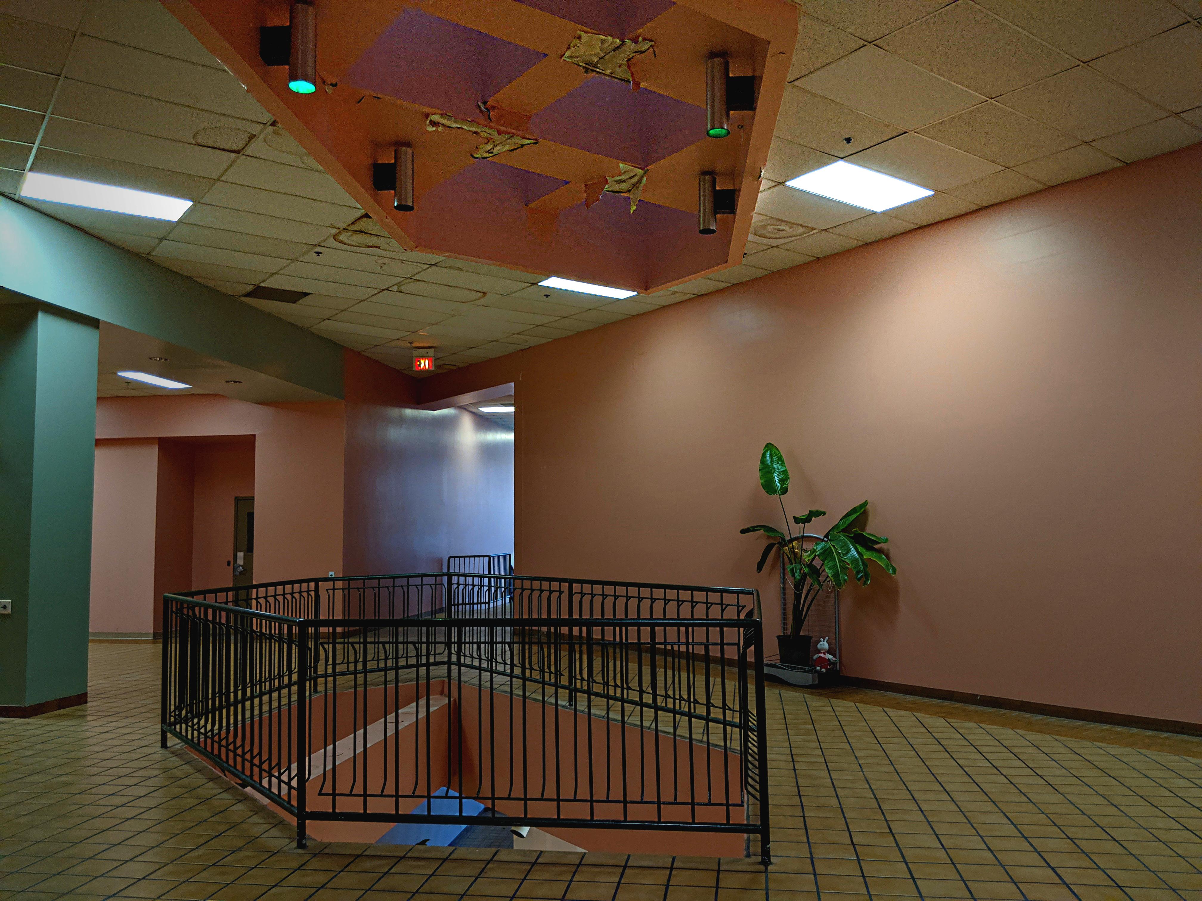 Bobs Fitness Center Bellevue Ne Fitness Walls