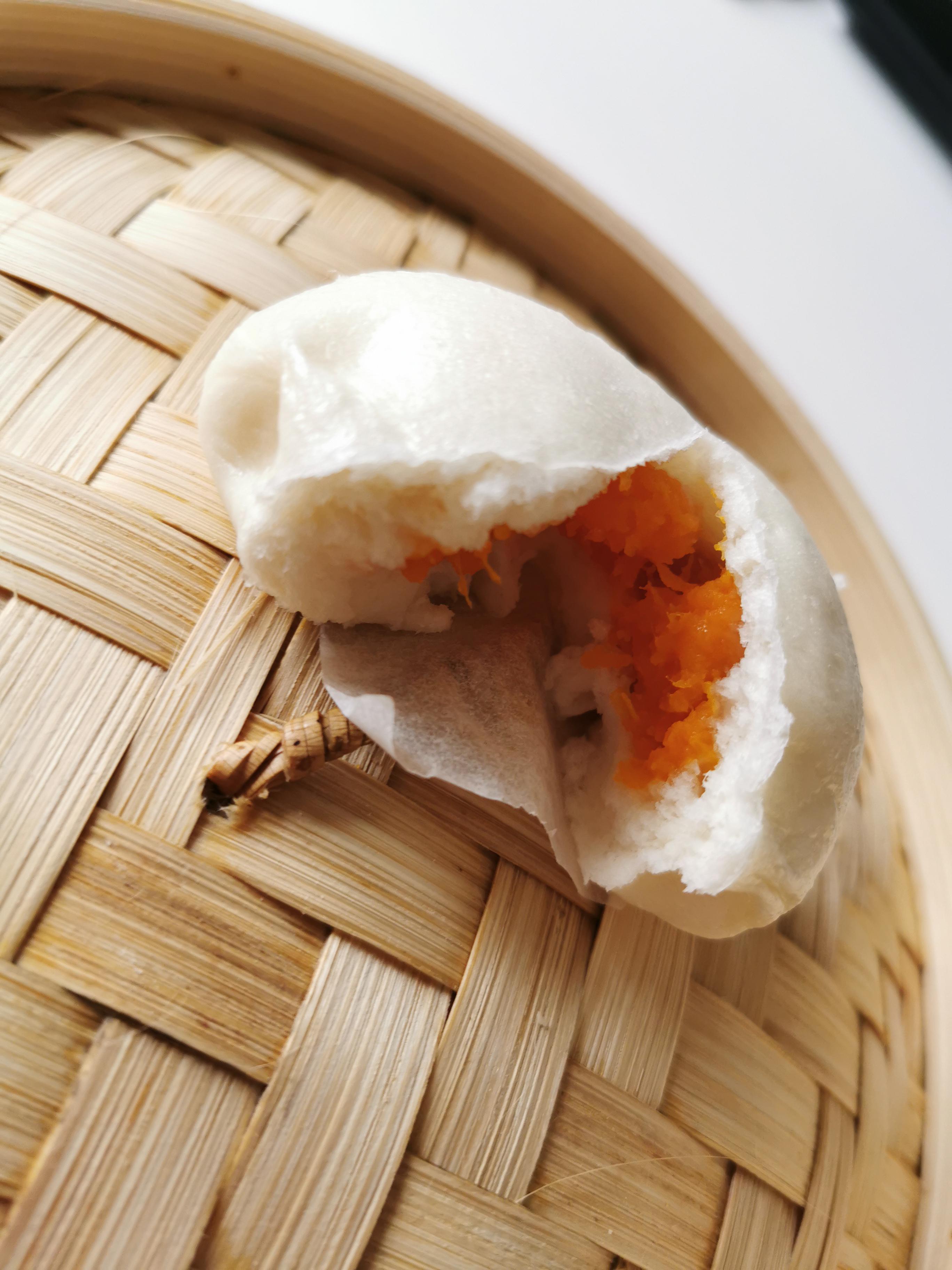 Made some pumpkin steamed buns r/dimsum
