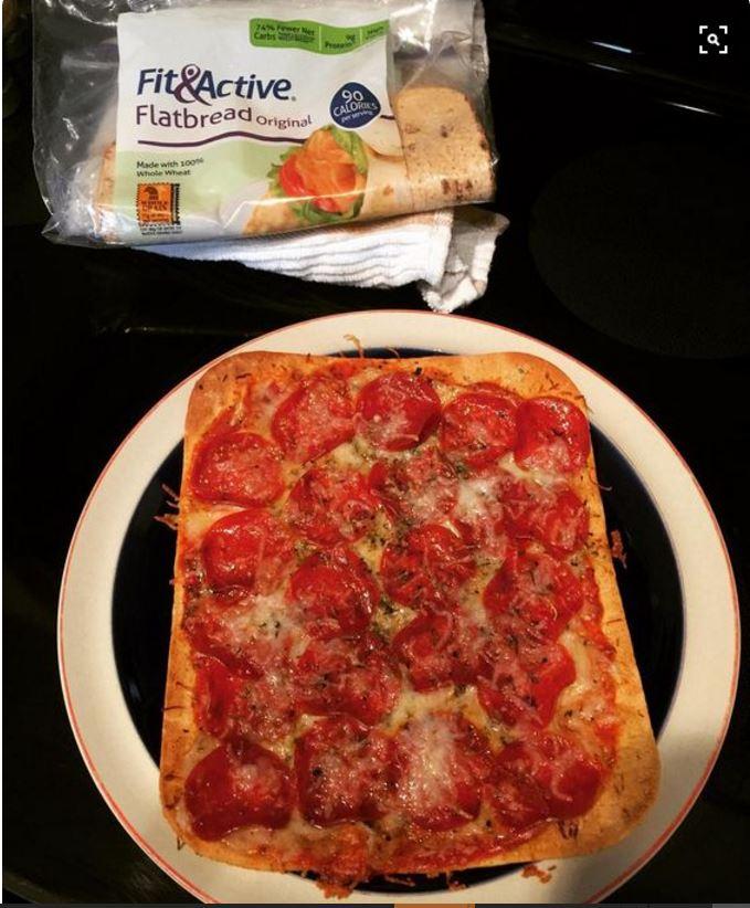 Fit & Active Flatbreads to make healthy pizza snack r/aldi