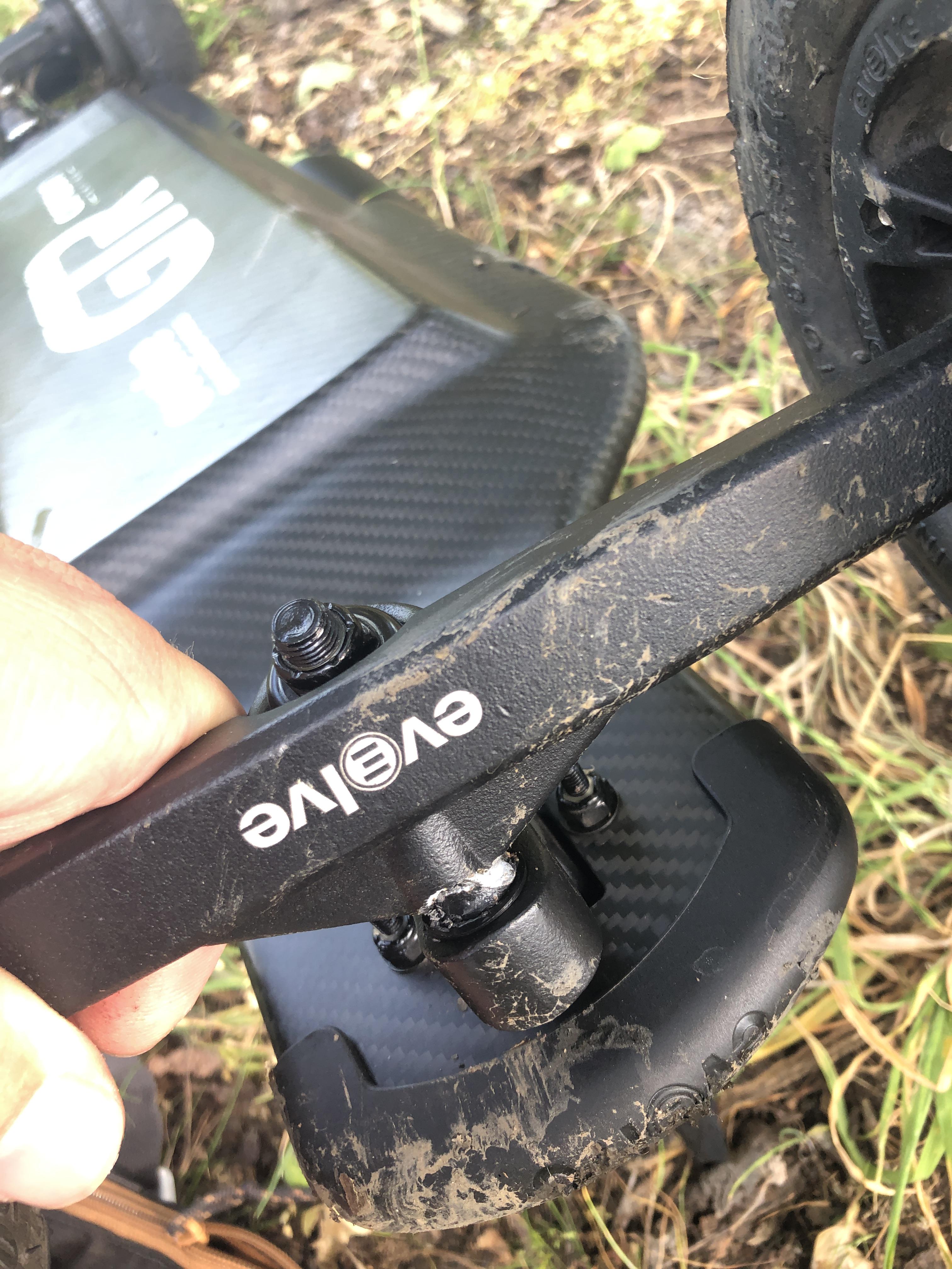 Front axle broke mid-ride after 6 weeks of normal usage: Evolve GTR