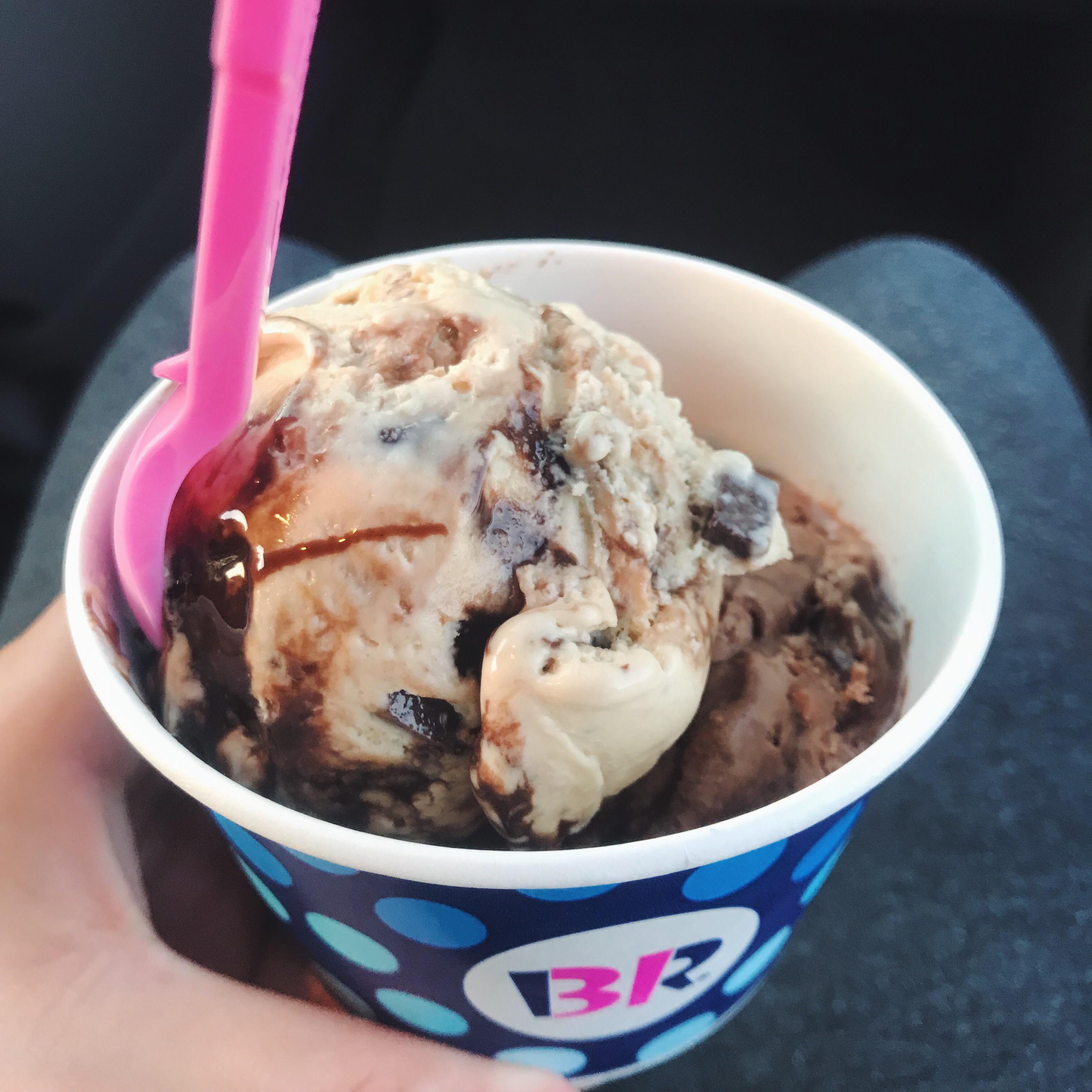 Vegan Baskin Robbins; NonDairy Chocolate Chip Cookie Dough and Non