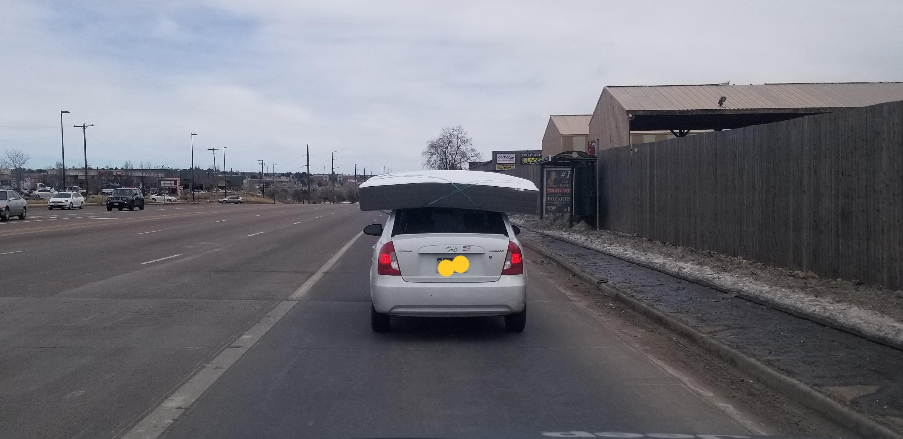 Ikea Twine > Rental Truck r/IdiotsInCars