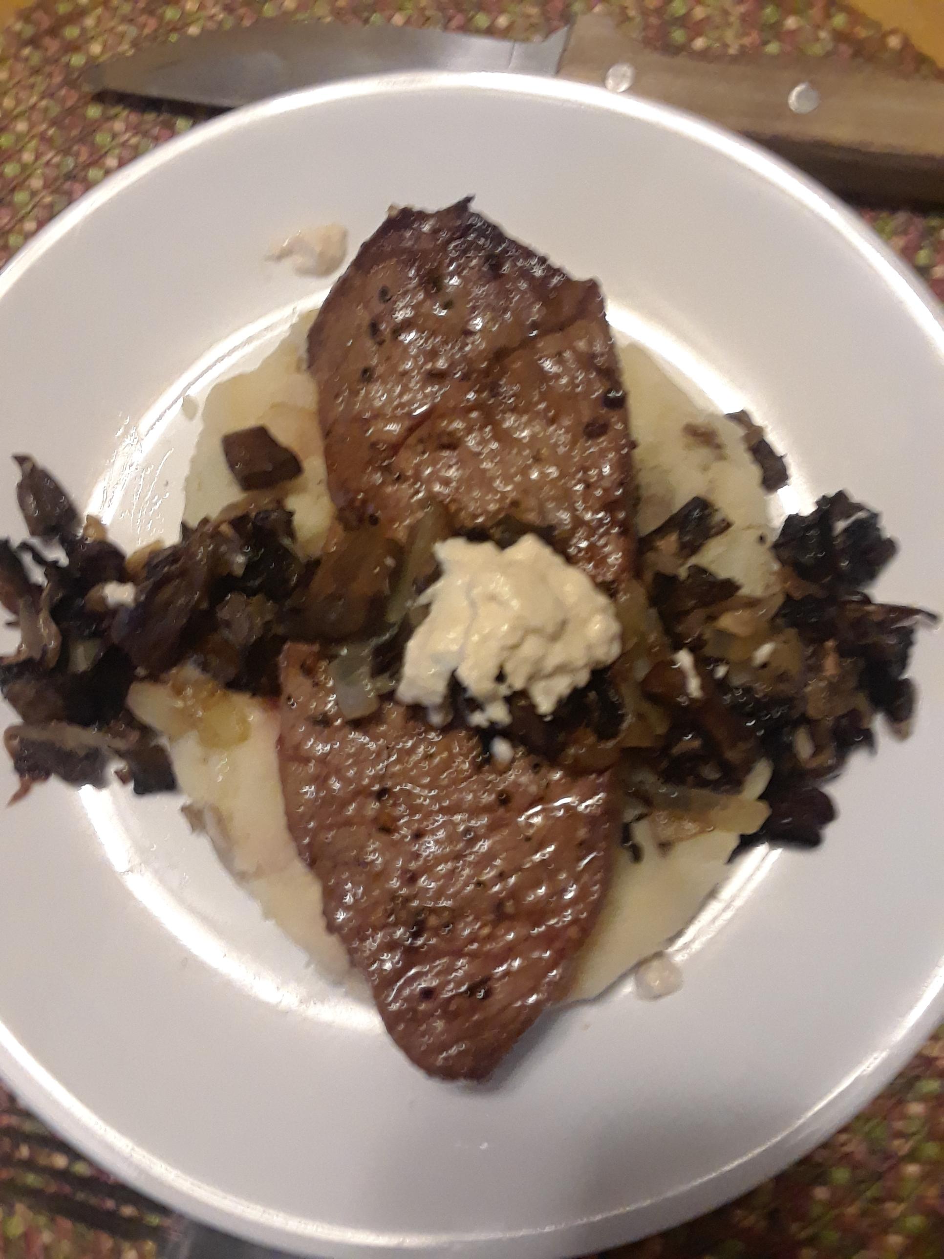 PanFried Strip Steak with Garlic Mashed Potatoes and Caramalized