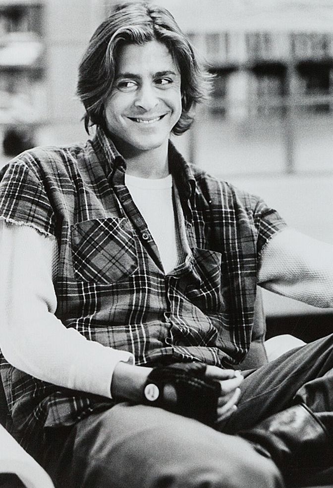 John Bender. How can a bad boy be so gd attractive!? r/nostalgia