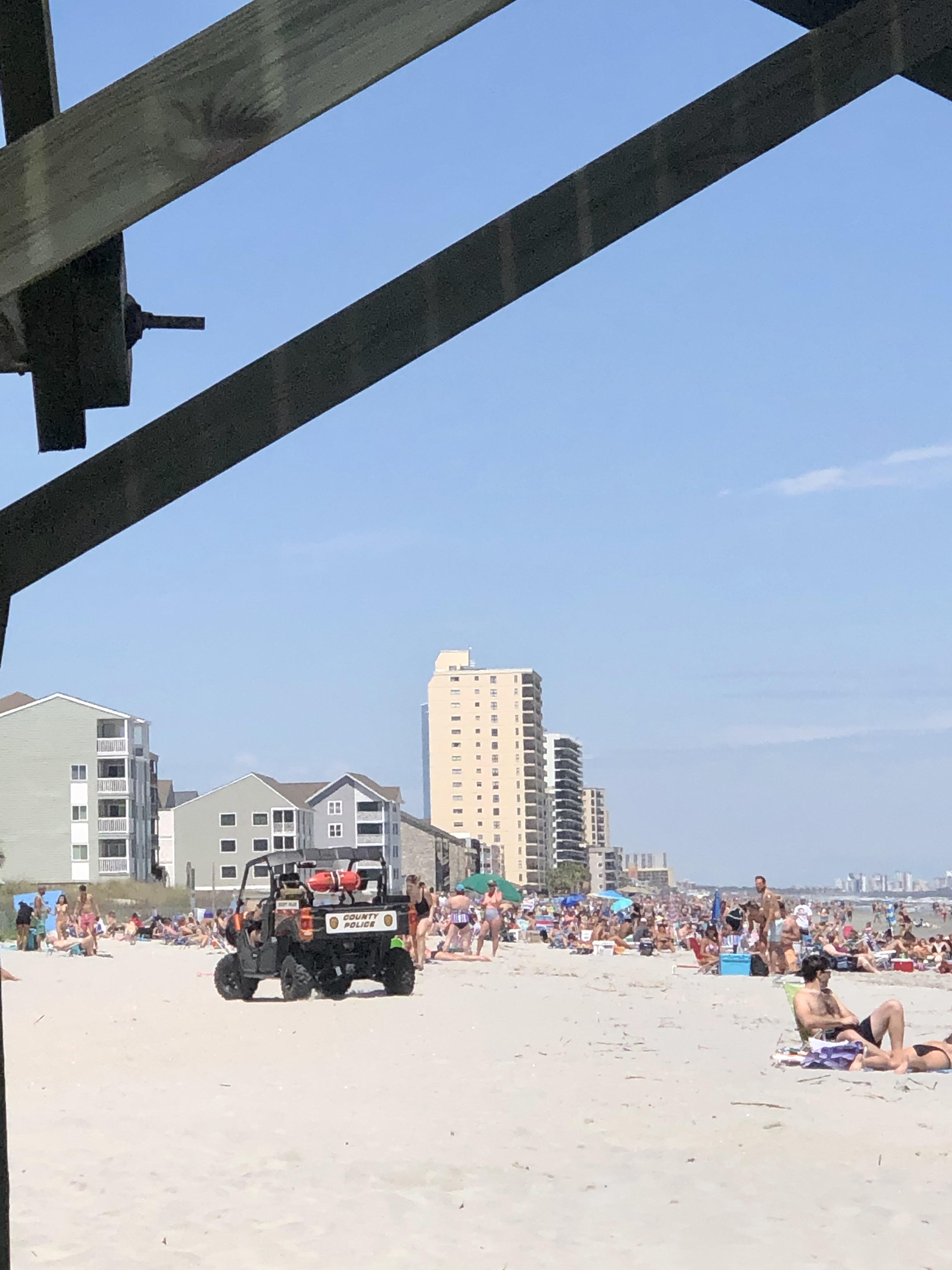 Garden City, South Carolina 4/26/20. What coronavirus? r/Beachporn
