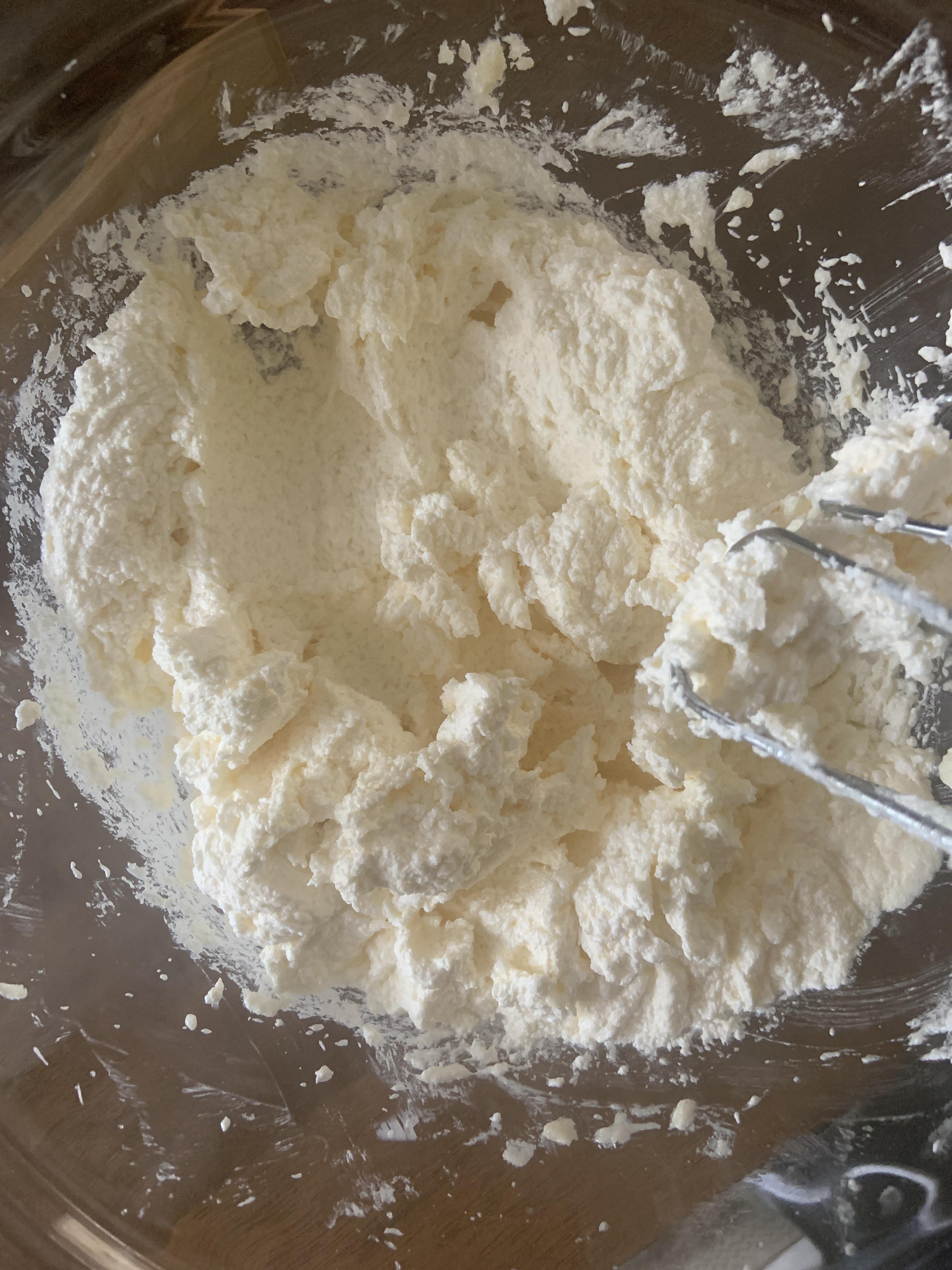 HELP!! Is there any way to fix frosting that’s separated? r