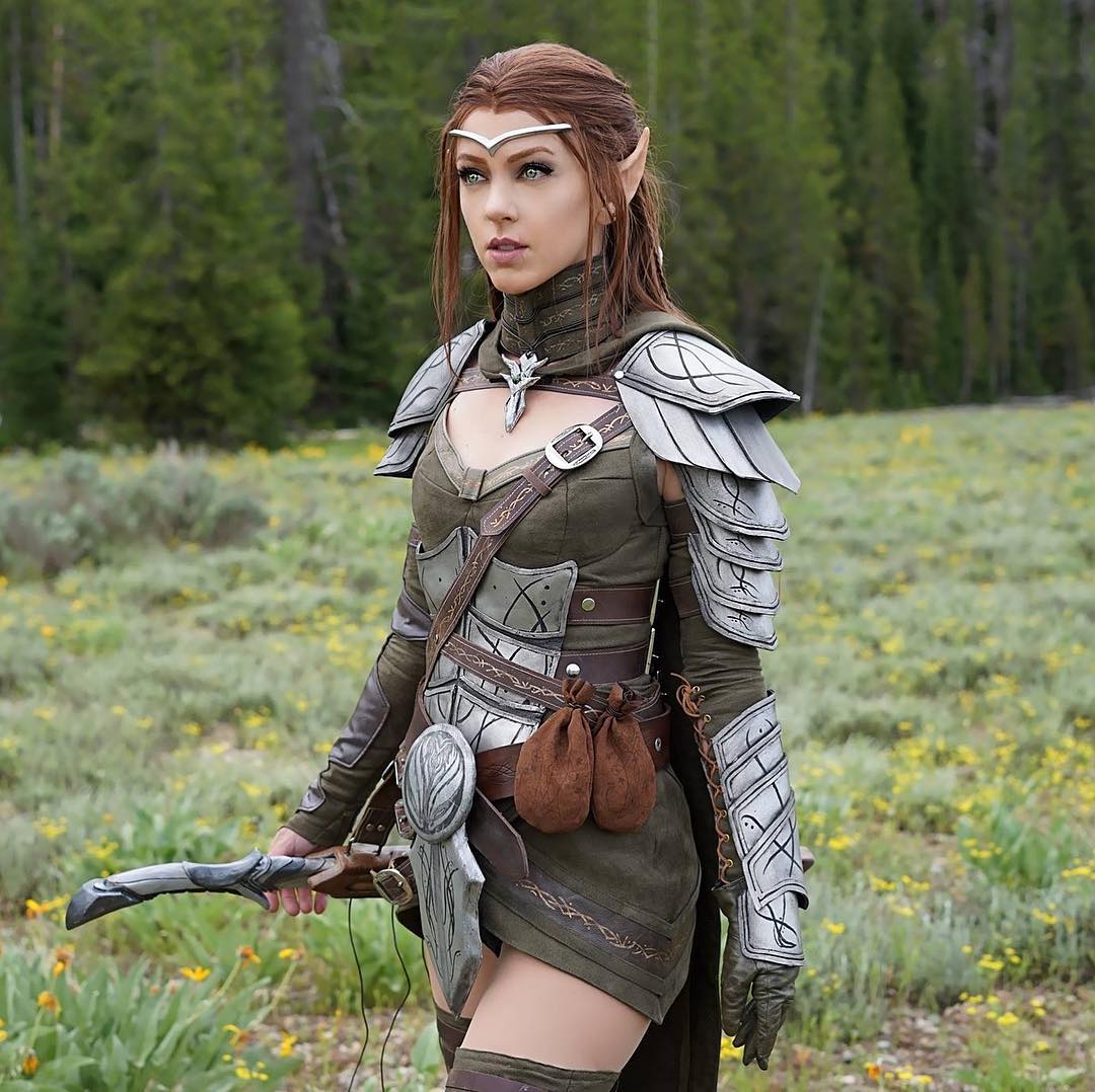 ESO elf cosplay by aprilgloria : cosplaygirls