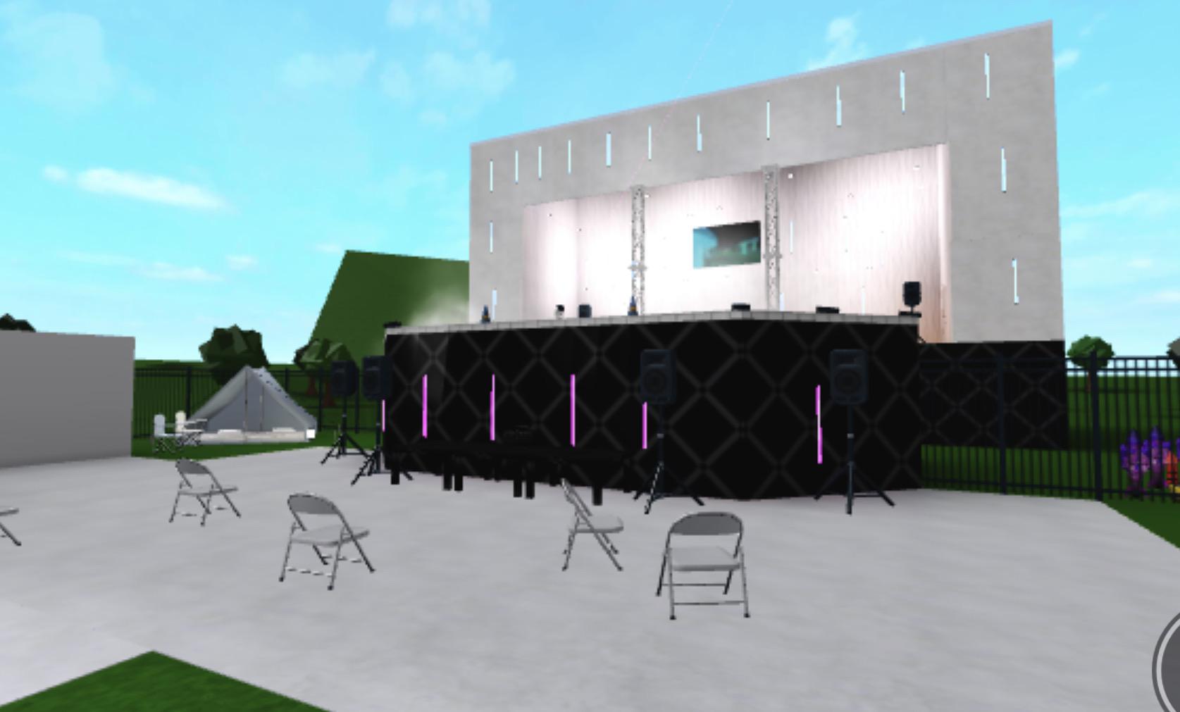 my Tyler the creator concert. (sorry if it looks plain) r/Bloxburg