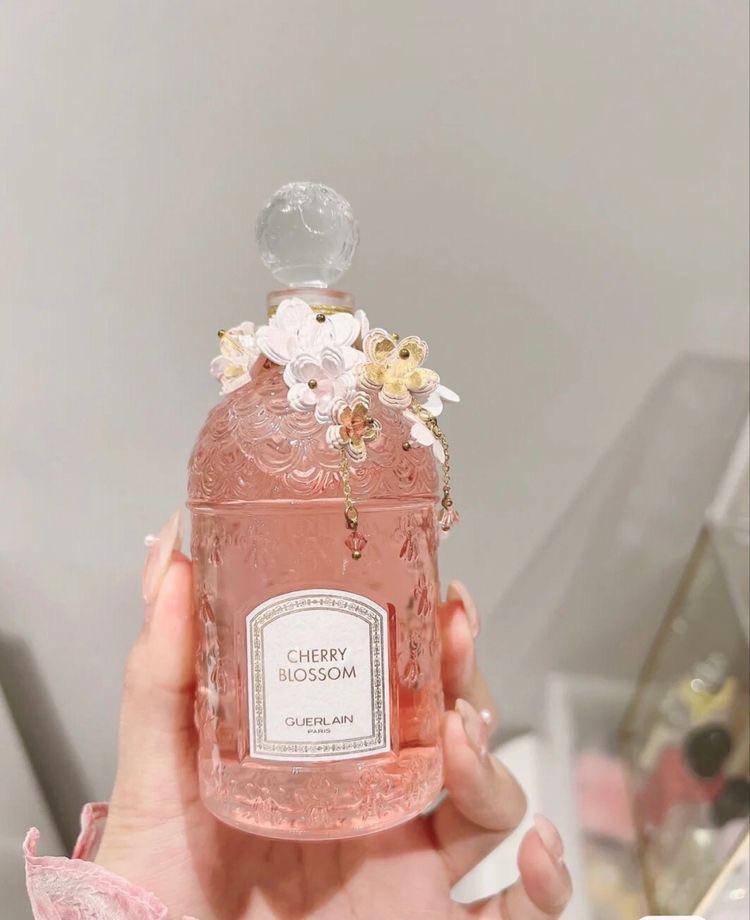 does anyone know where this perfume bottle is from? r/fragranceaustralia