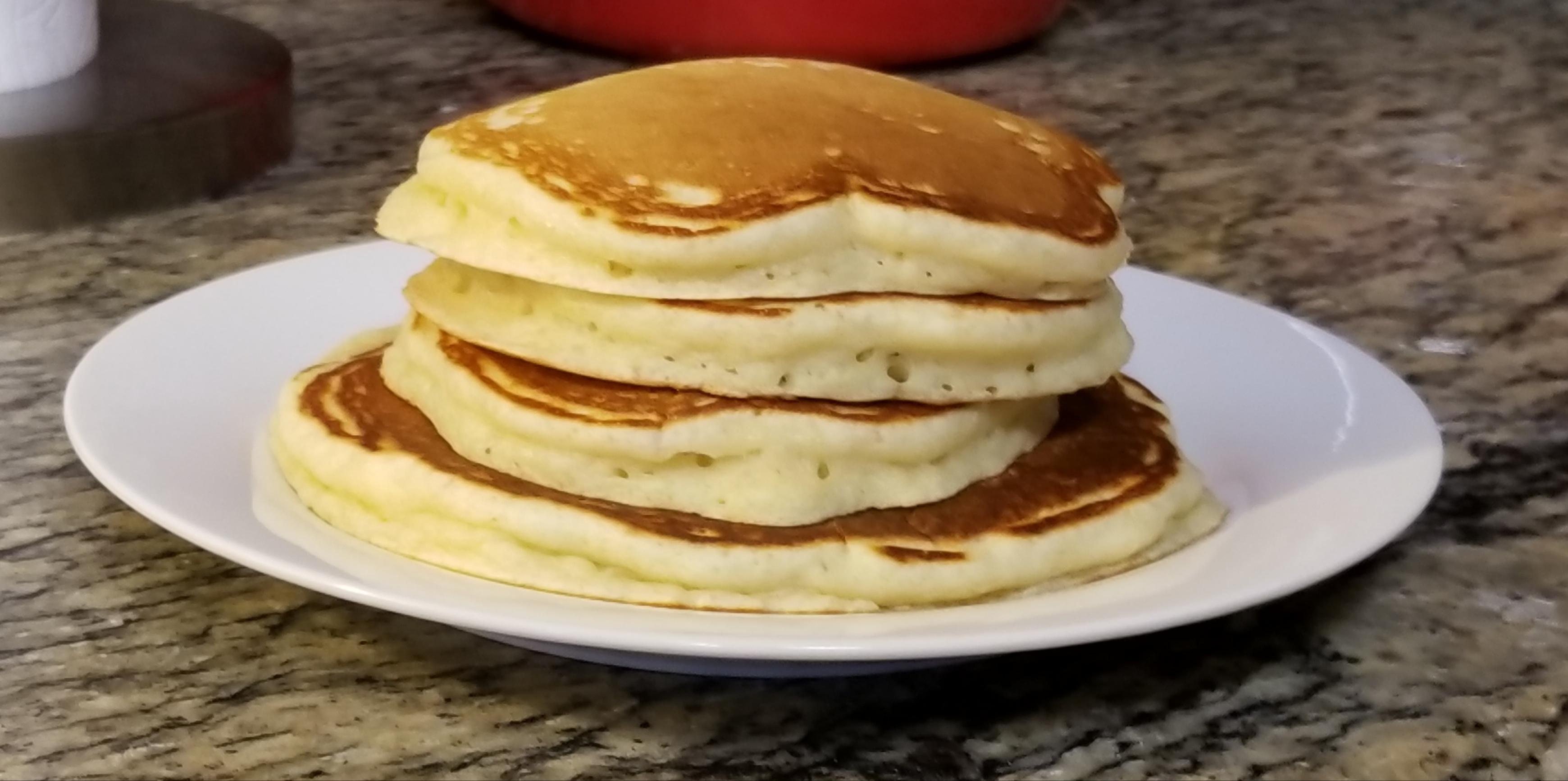 [HOMEMADE] BUTTERMILK PANCAKES r/food