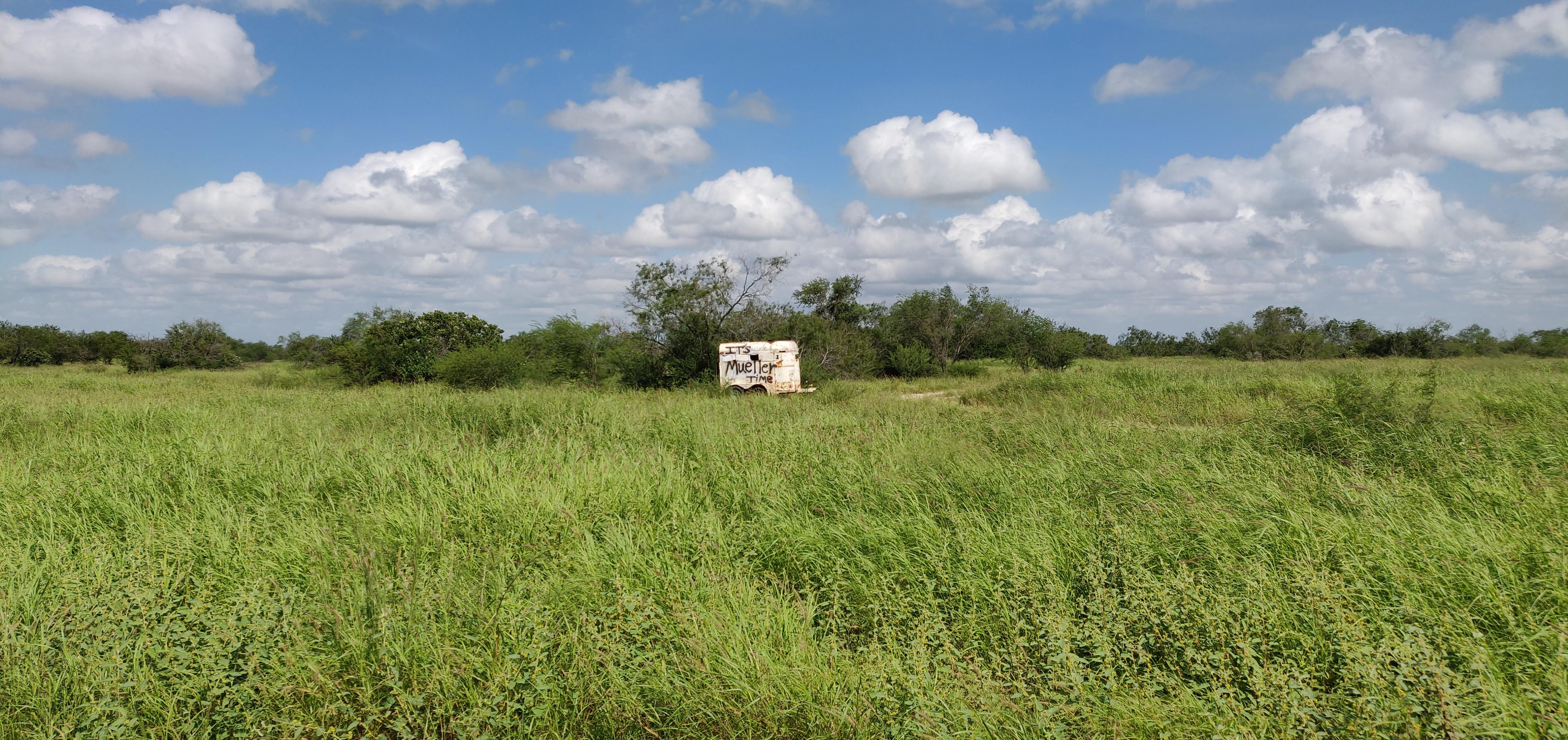 "IT'S MUELLER TIME" I was able to stop and take a picture of this gem