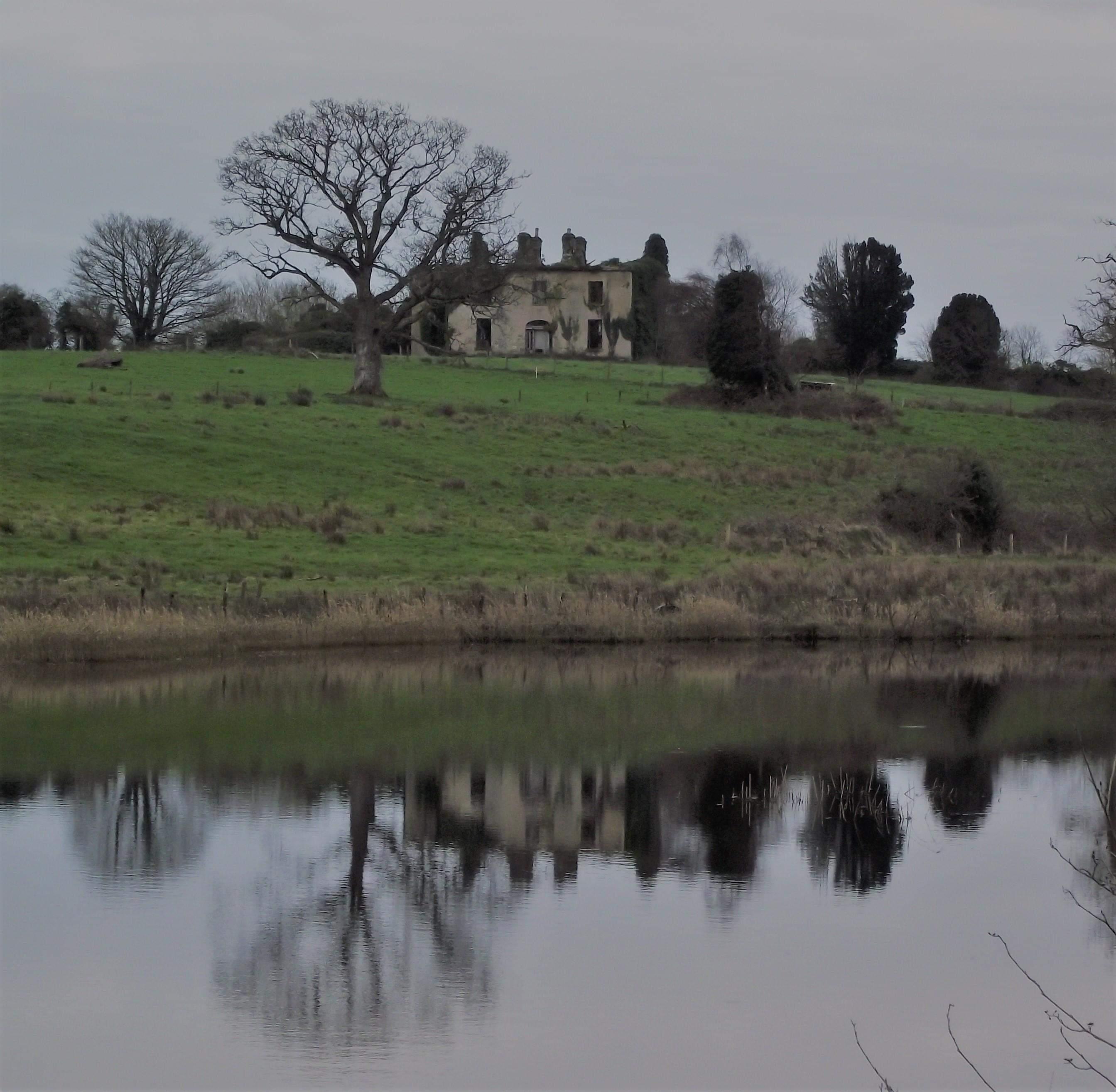 Lakefield House r/ruralexploration