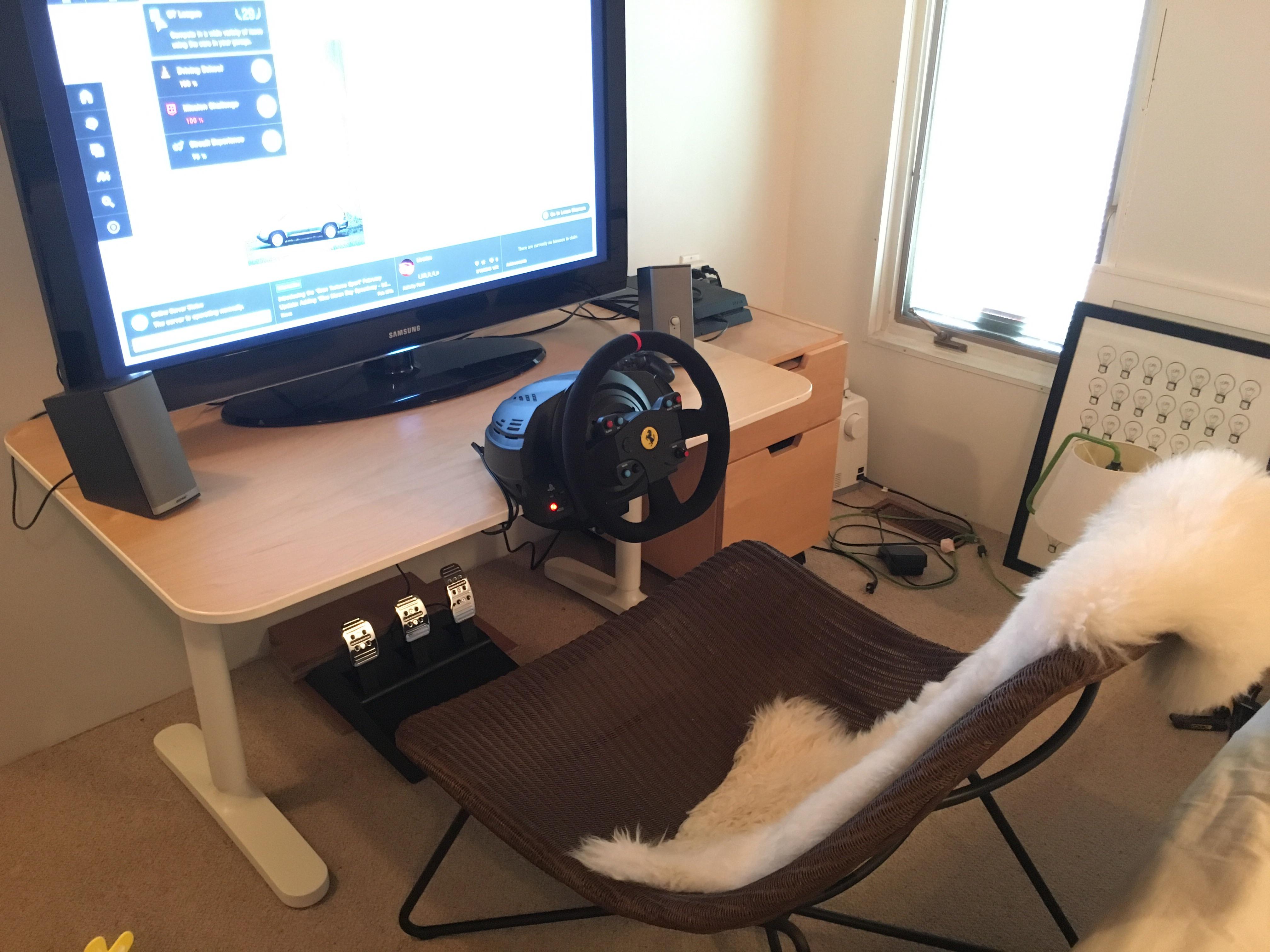 First ever wheel on my cheap rig. Height adjustable Ikea desk from CL