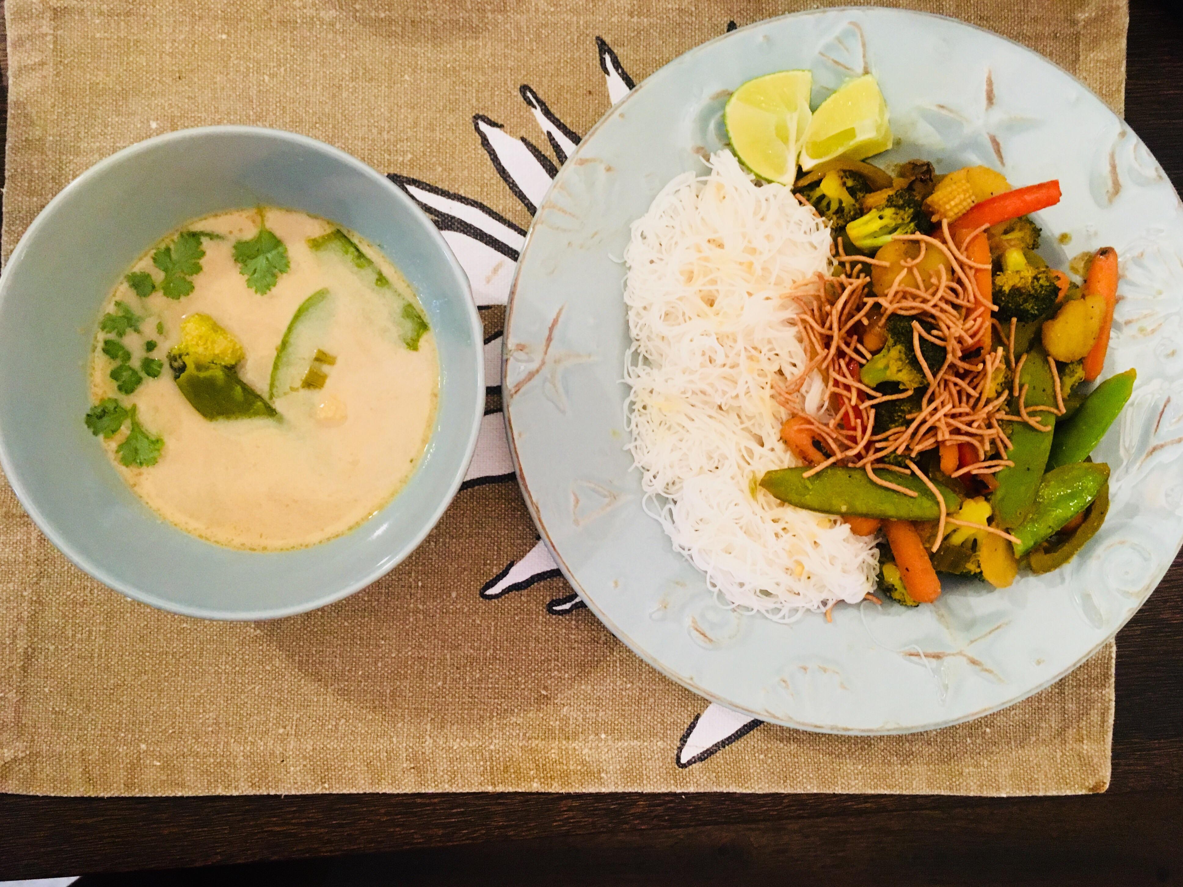 Thai Coconut lemongrass soup and stir fry r/veganrecipes