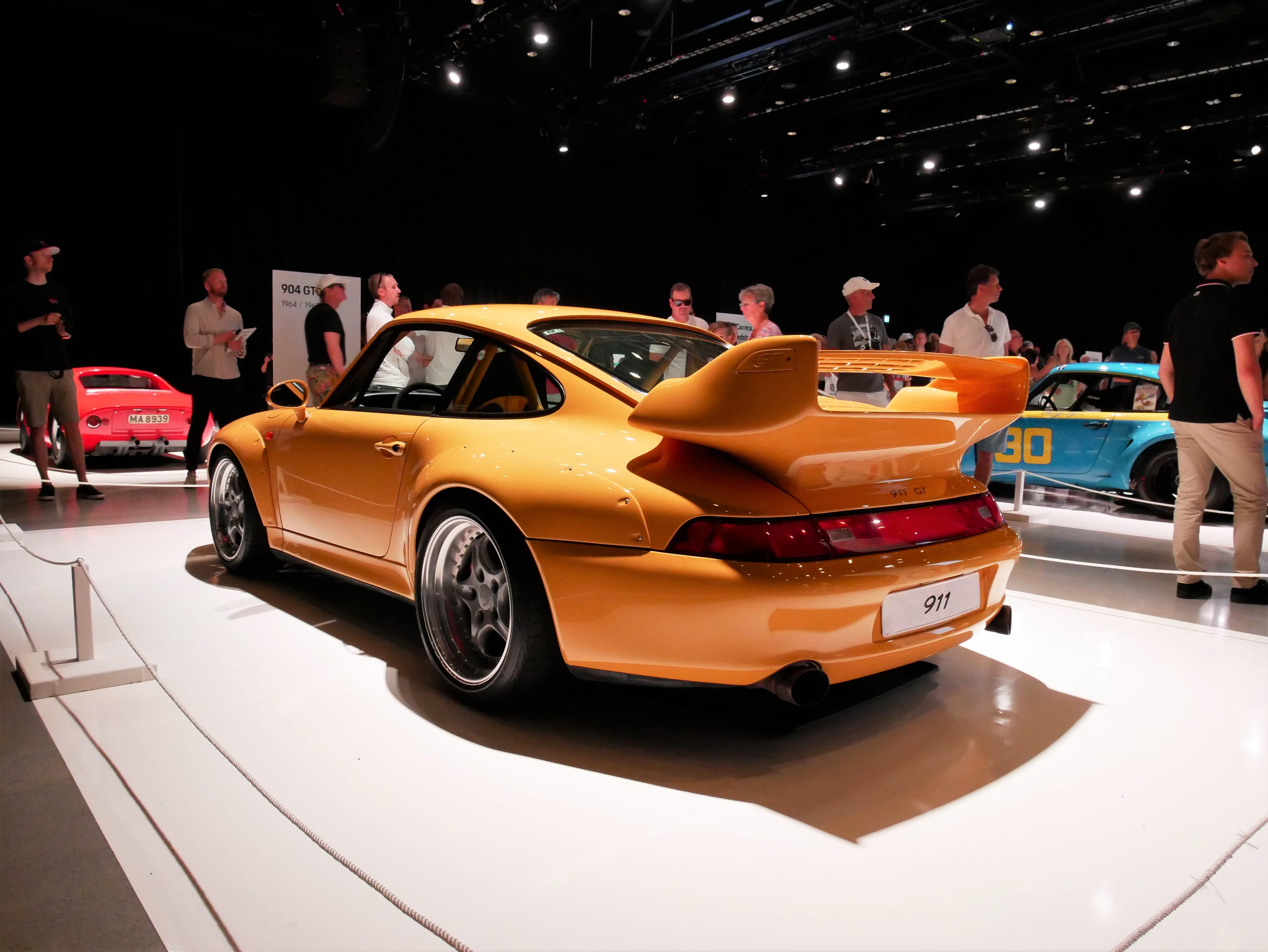 993 911 GT2 Clubsport The last air cooled GT r/Porsche