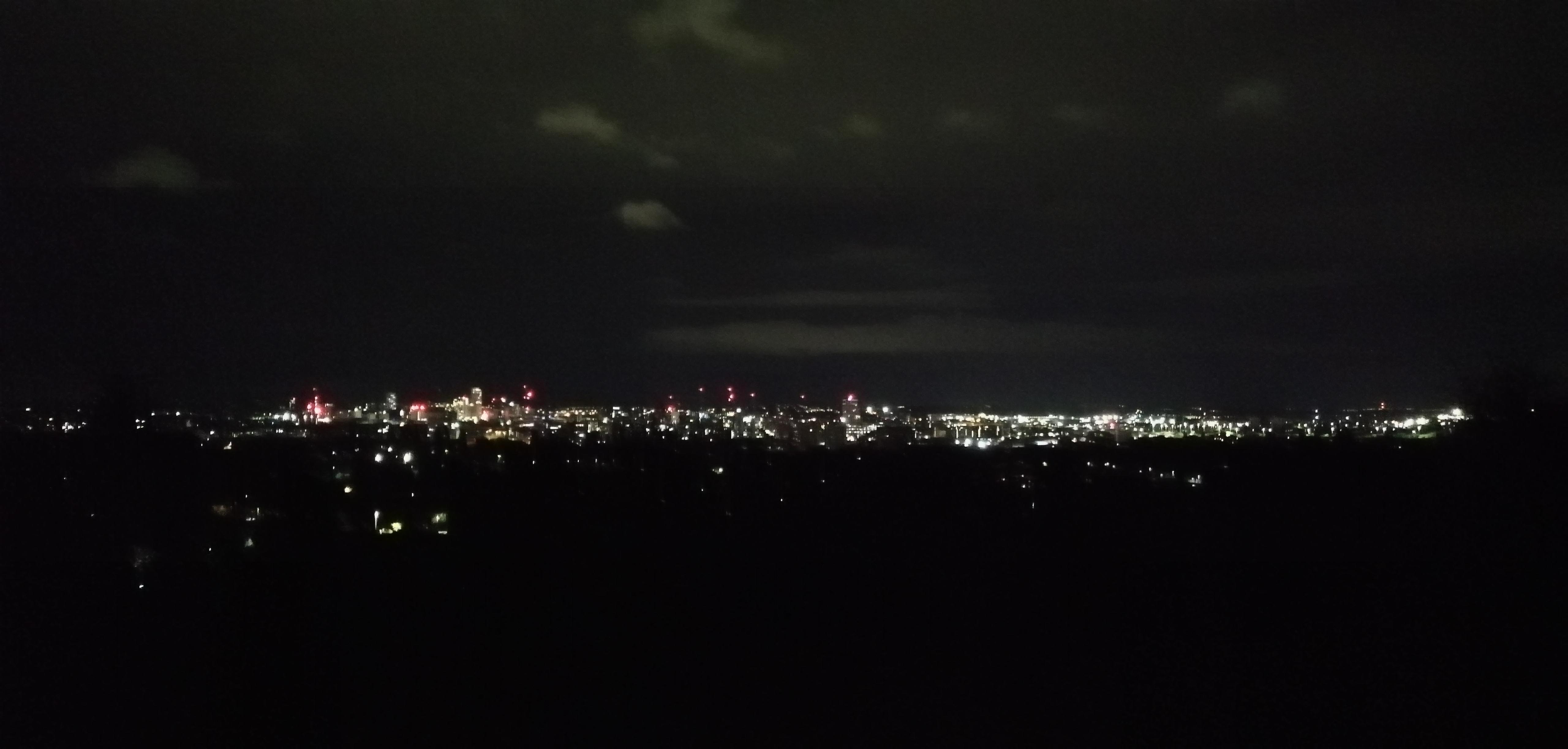 Midnight Walk to Cabbage Hill r/Leeds