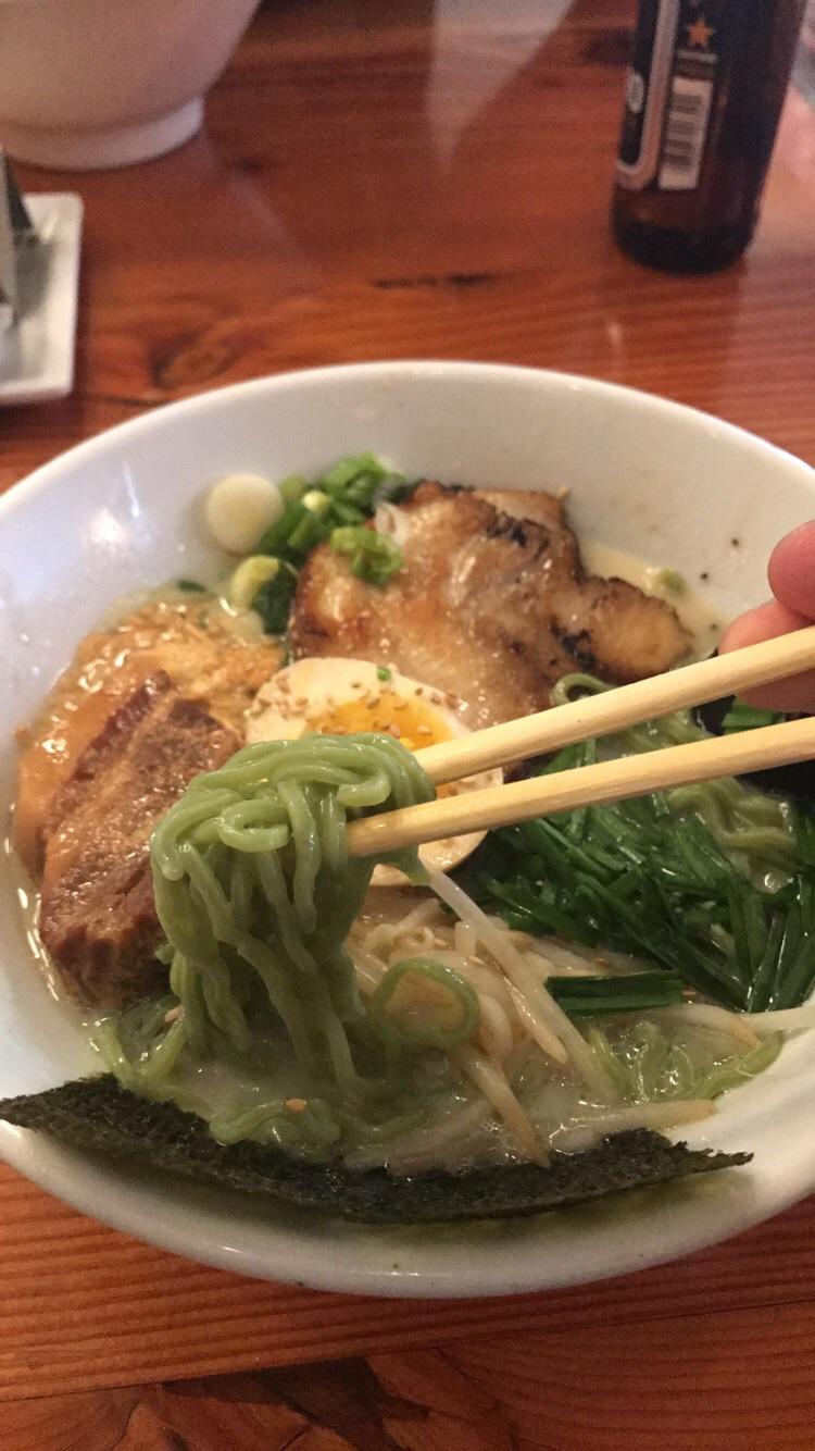 Ramen with spinach noodles r/ramen