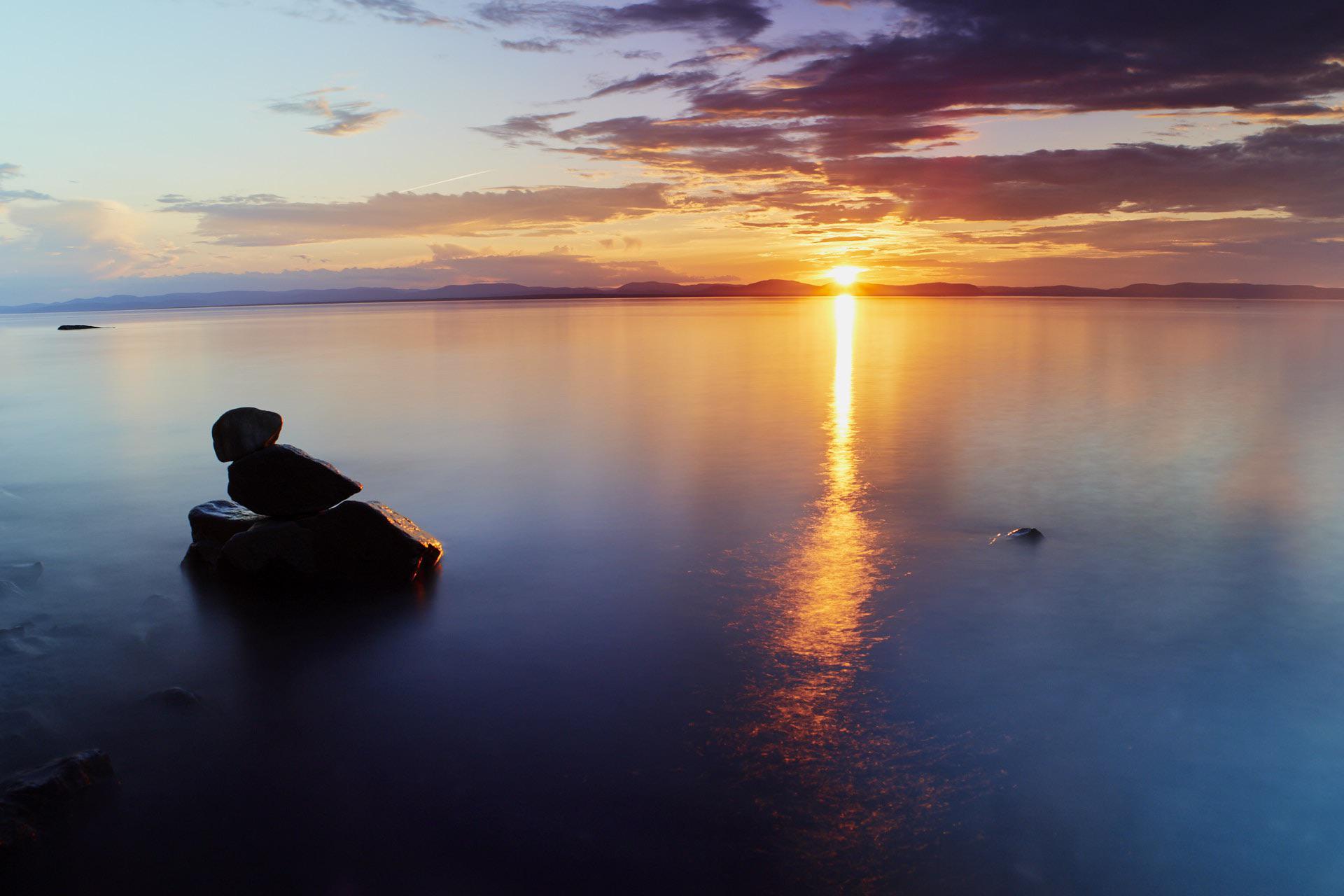 Un magnifique coucher de soleil à rivière du loup. r/riviereduloup