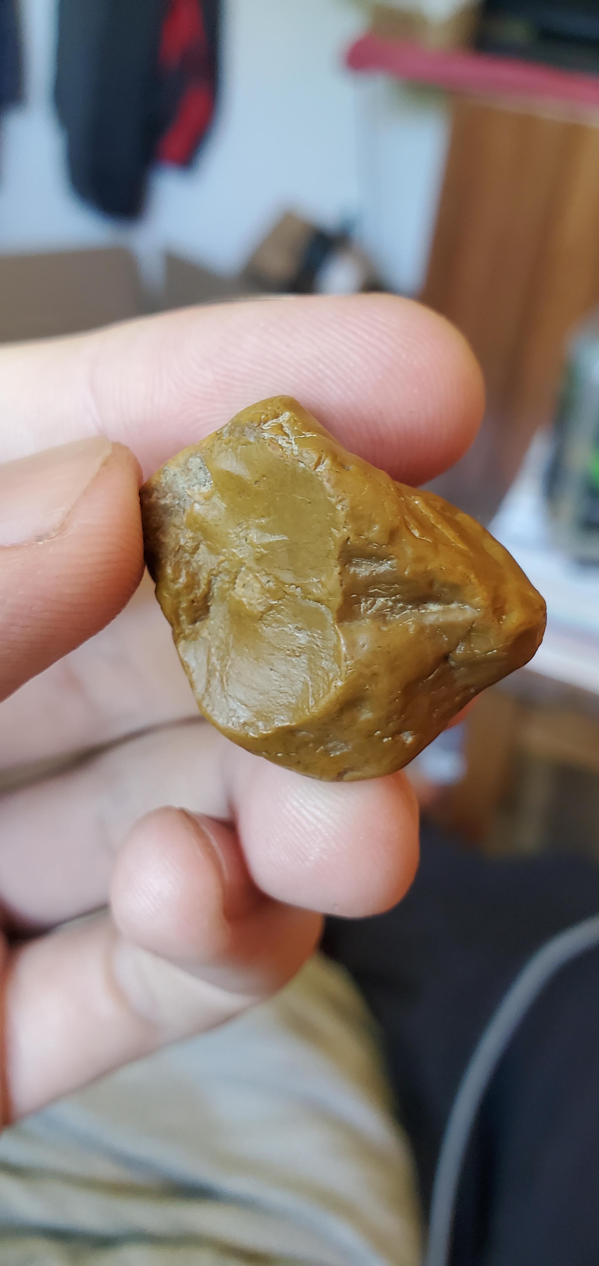 Pretty common caramel colored stone, I've just always wondered what it is r/whatsthisrock