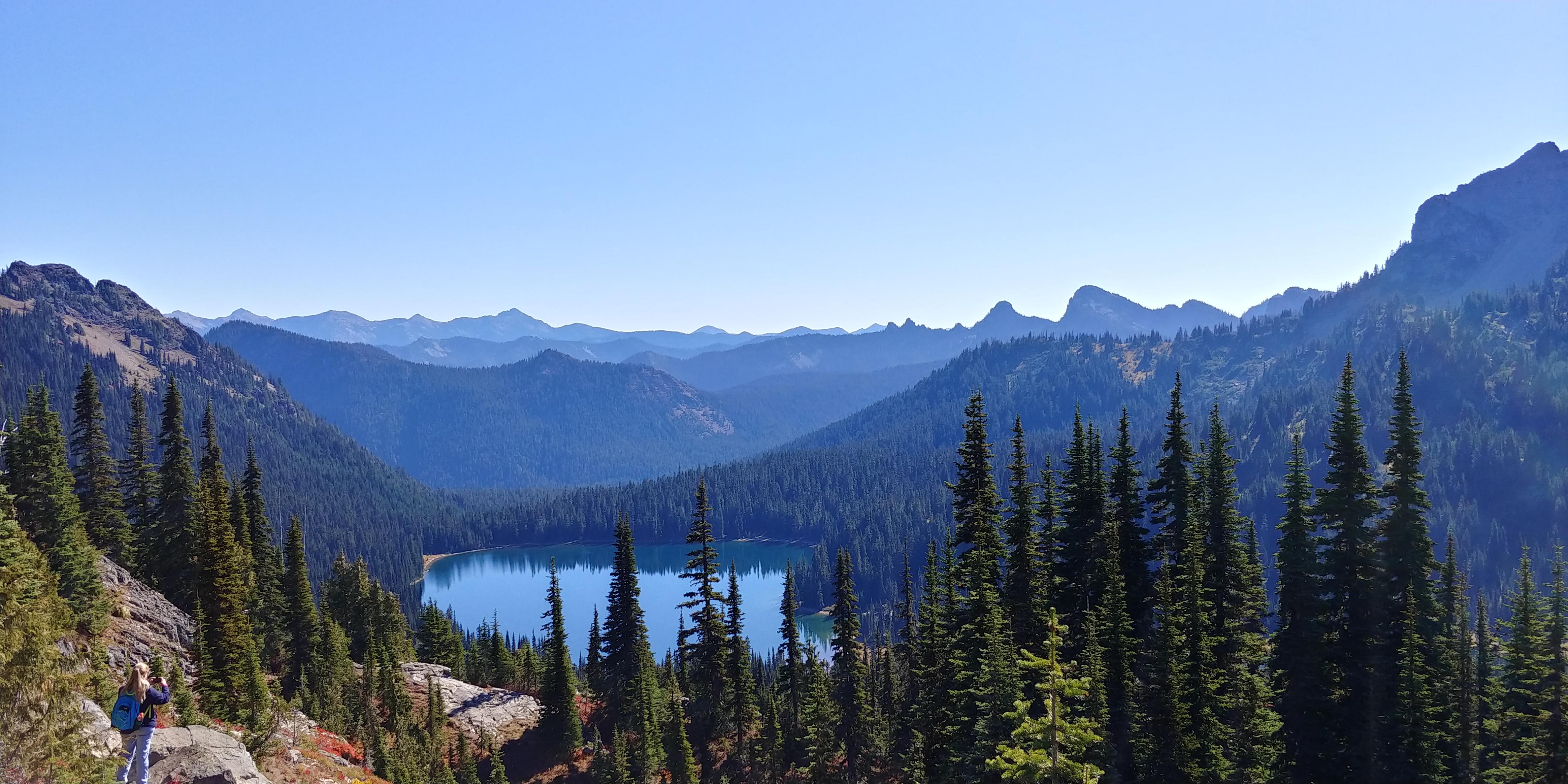 Beautiful view of Dewey Lake I took at Mount Rainer in Washington r