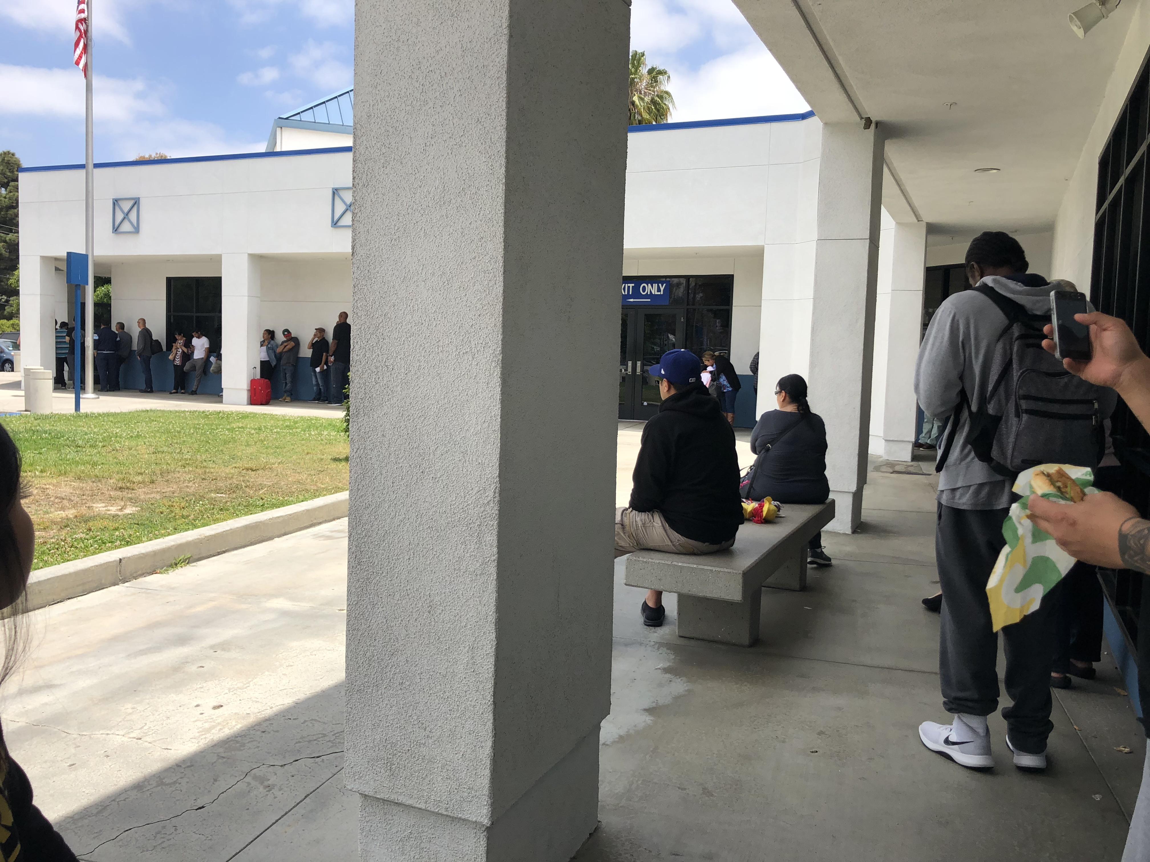 Long Beach, CA DMV is cheating Online Wait Times Reported 27min 6/6