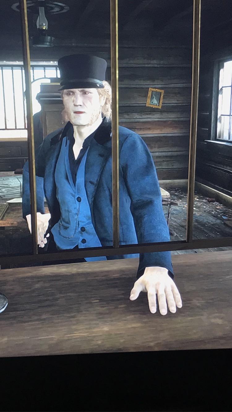 The guy serving me at van horn post office… is this a glitch ? r