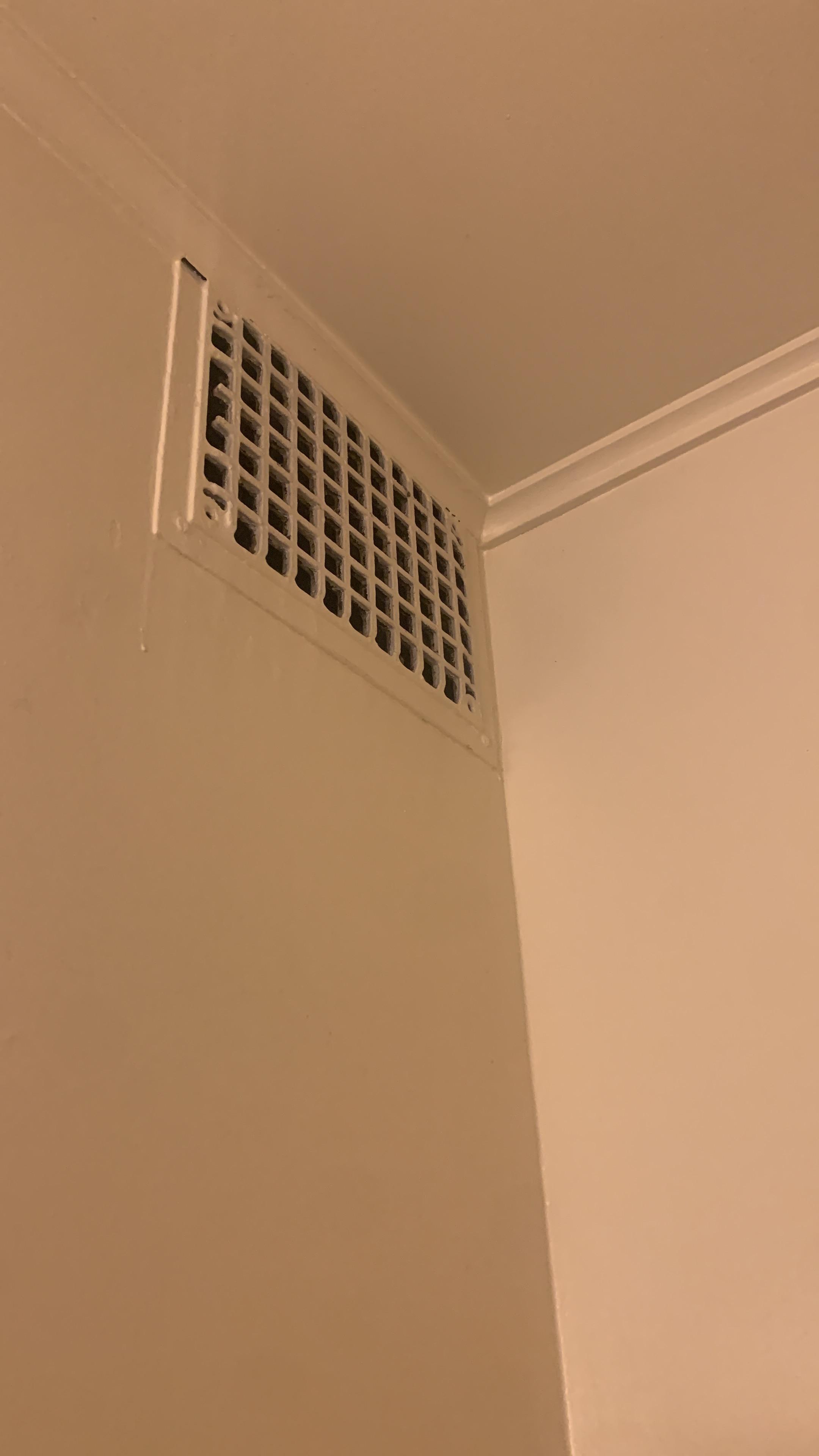 Horrible stale smoke smell coming into bathroom r/CleaningTips