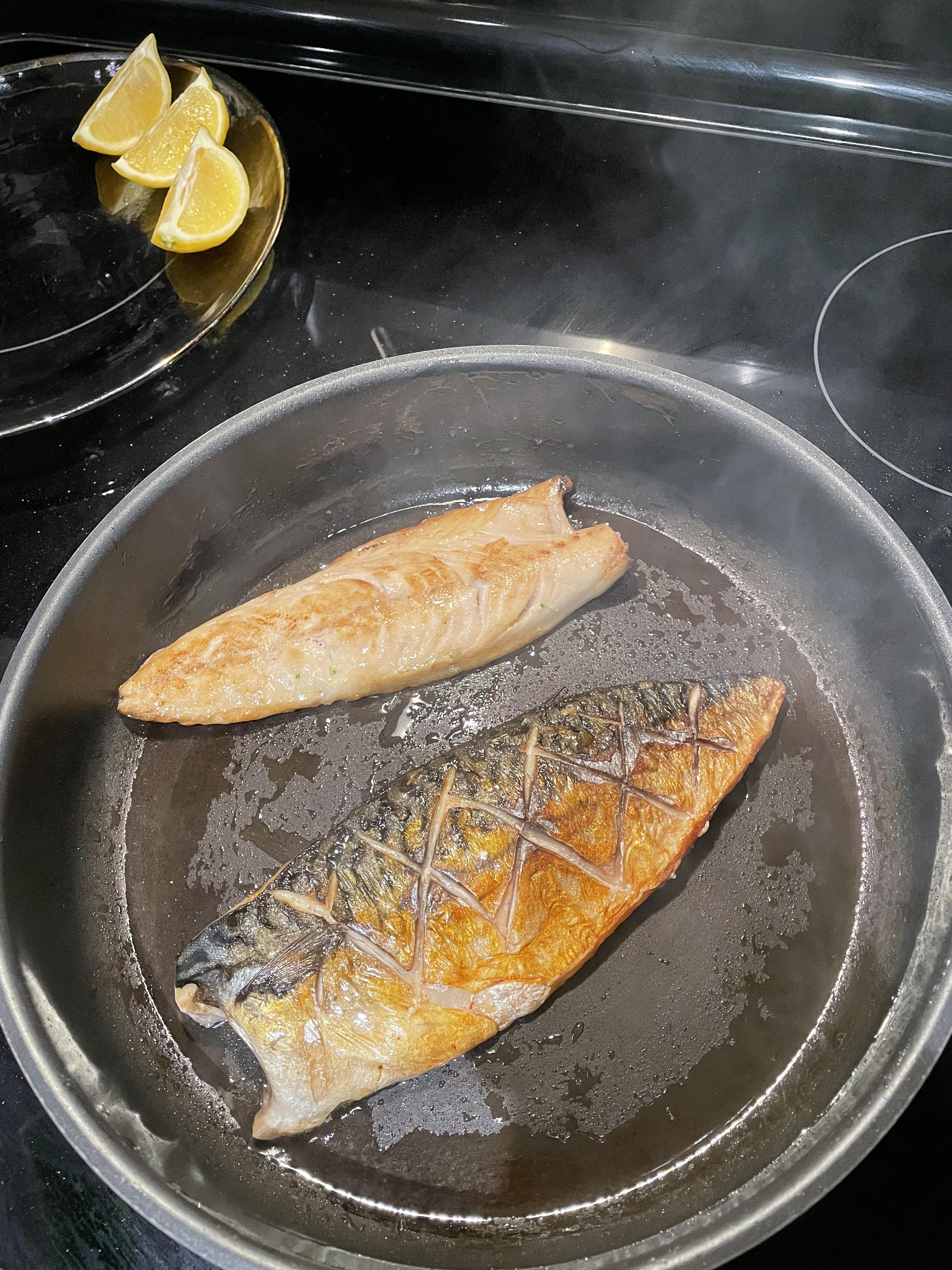 Mackerel is so good with lemon r/Costco