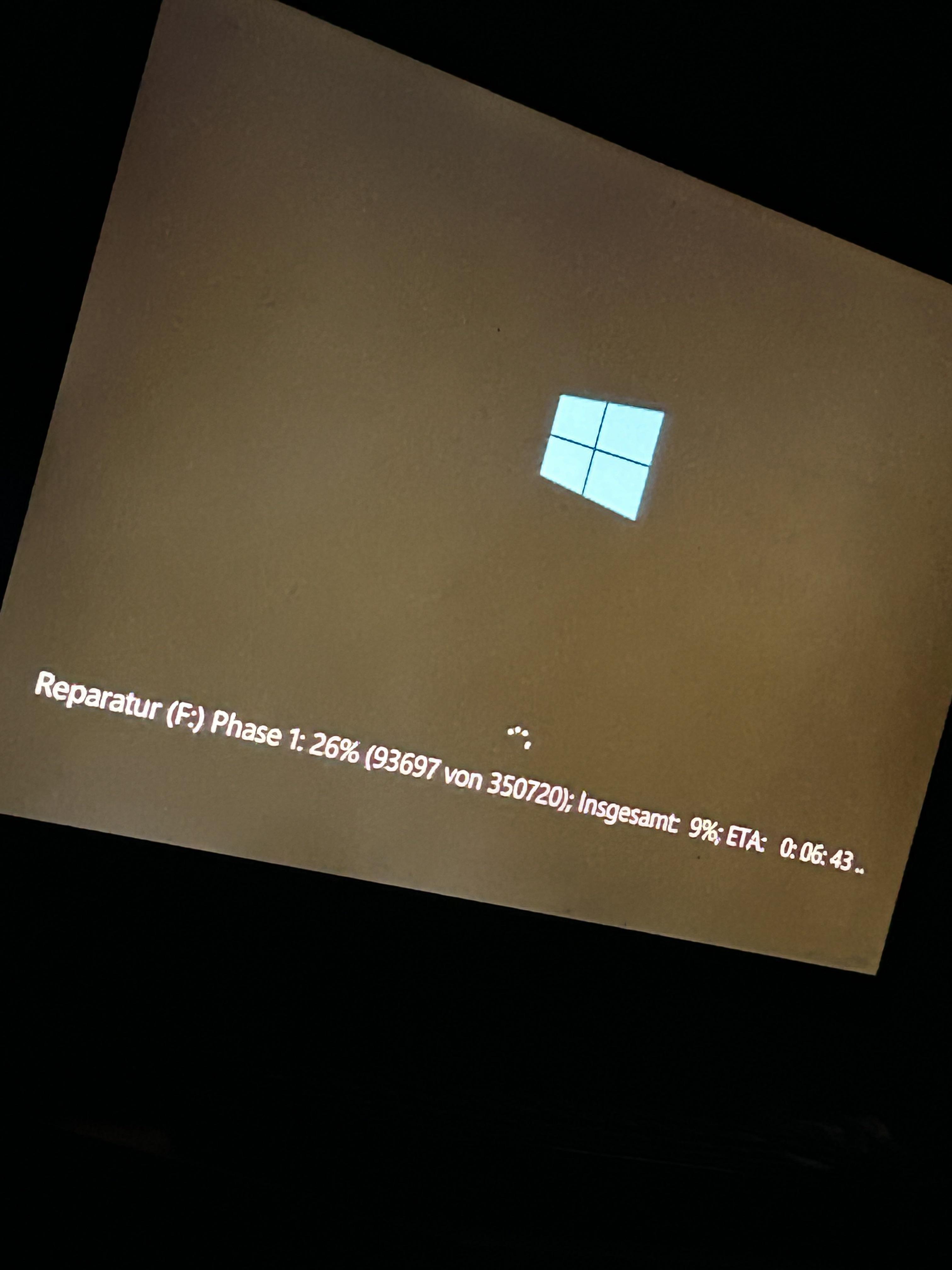 How do i fix this? It happens every time i boot my pc, if i dont wait