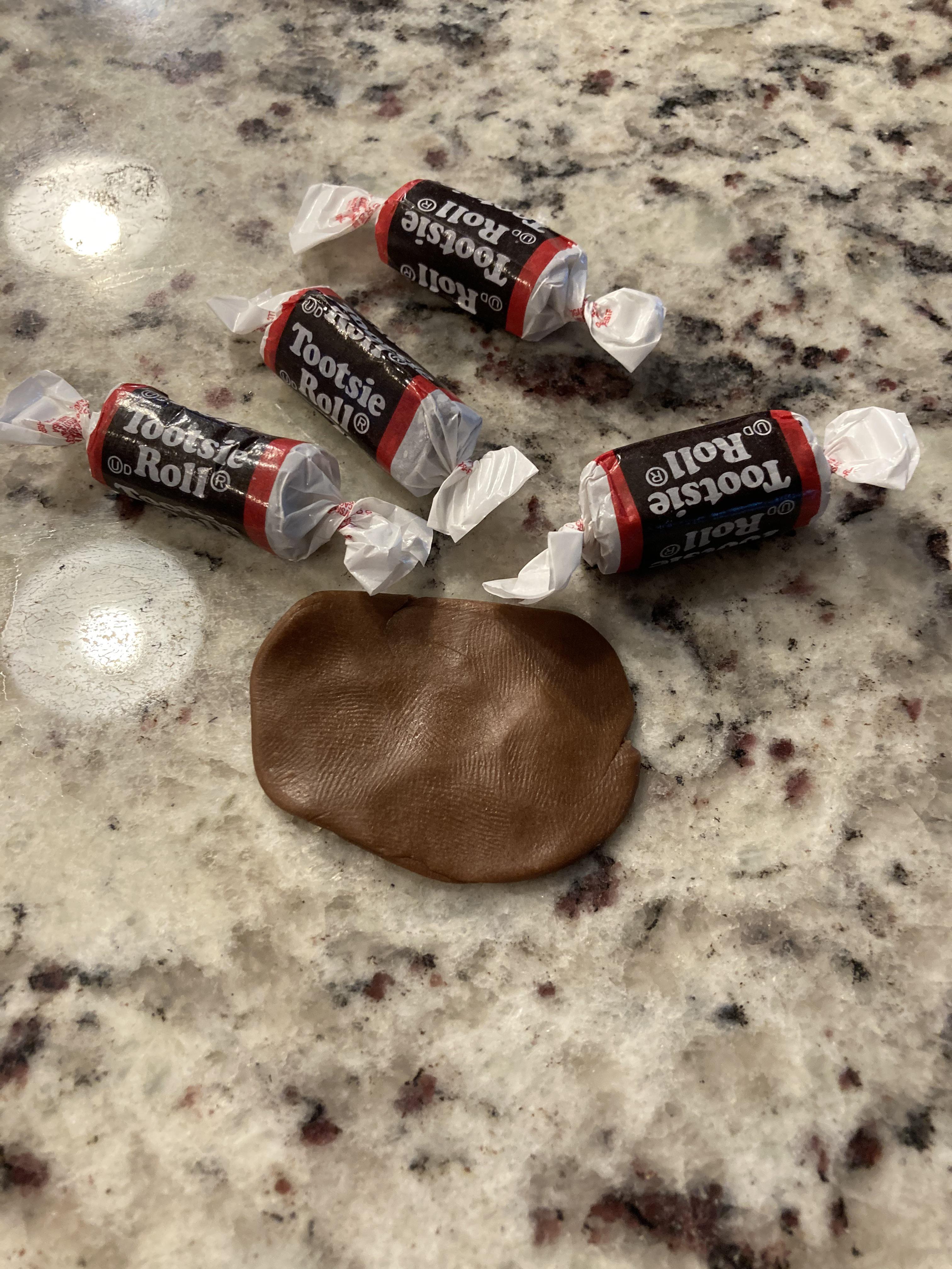 This is what a Tootsie Rolls looks like flat. r/NormMacdonald