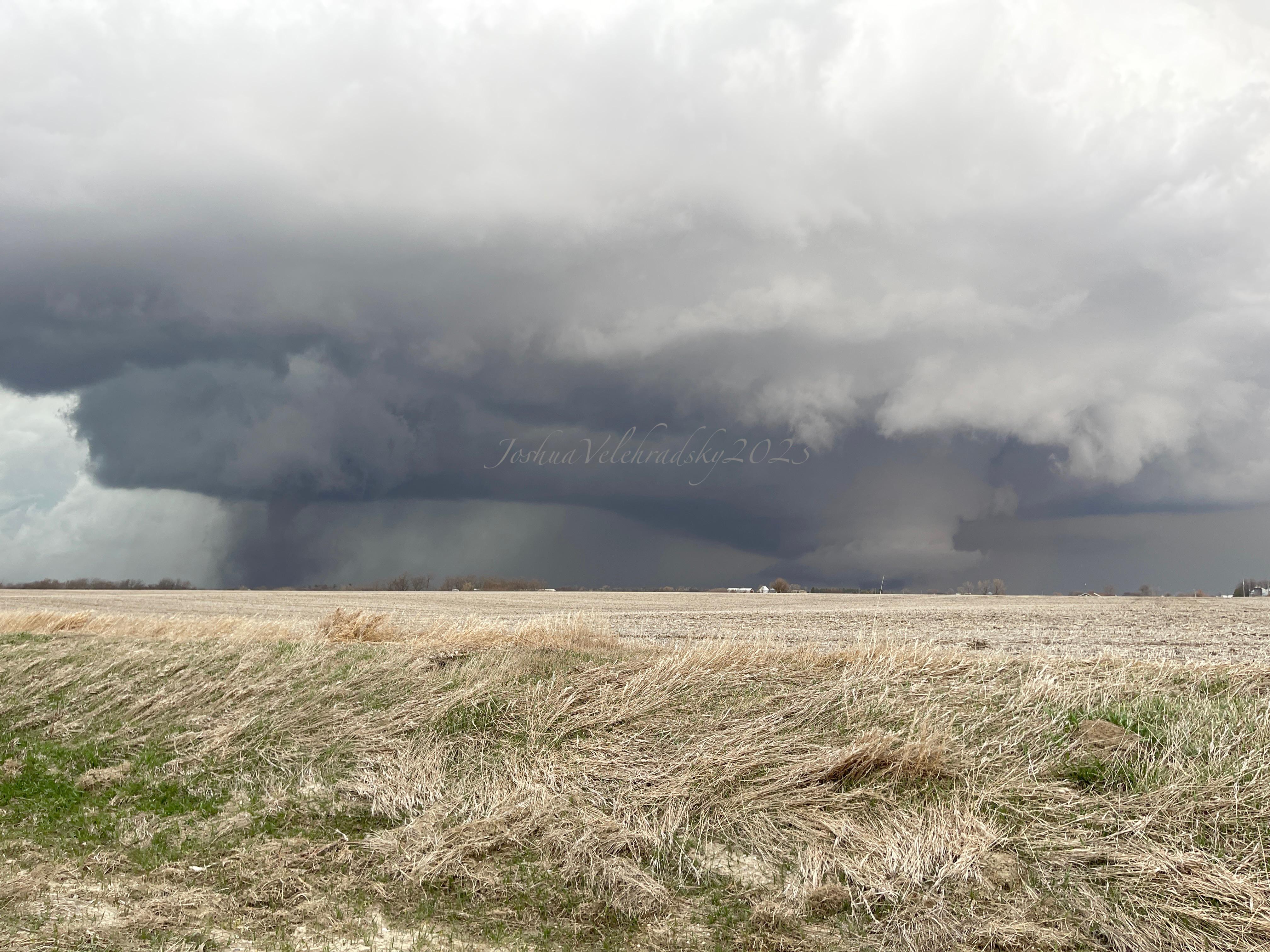 Keota, Iowa 03/31/2023 r/stormchasing