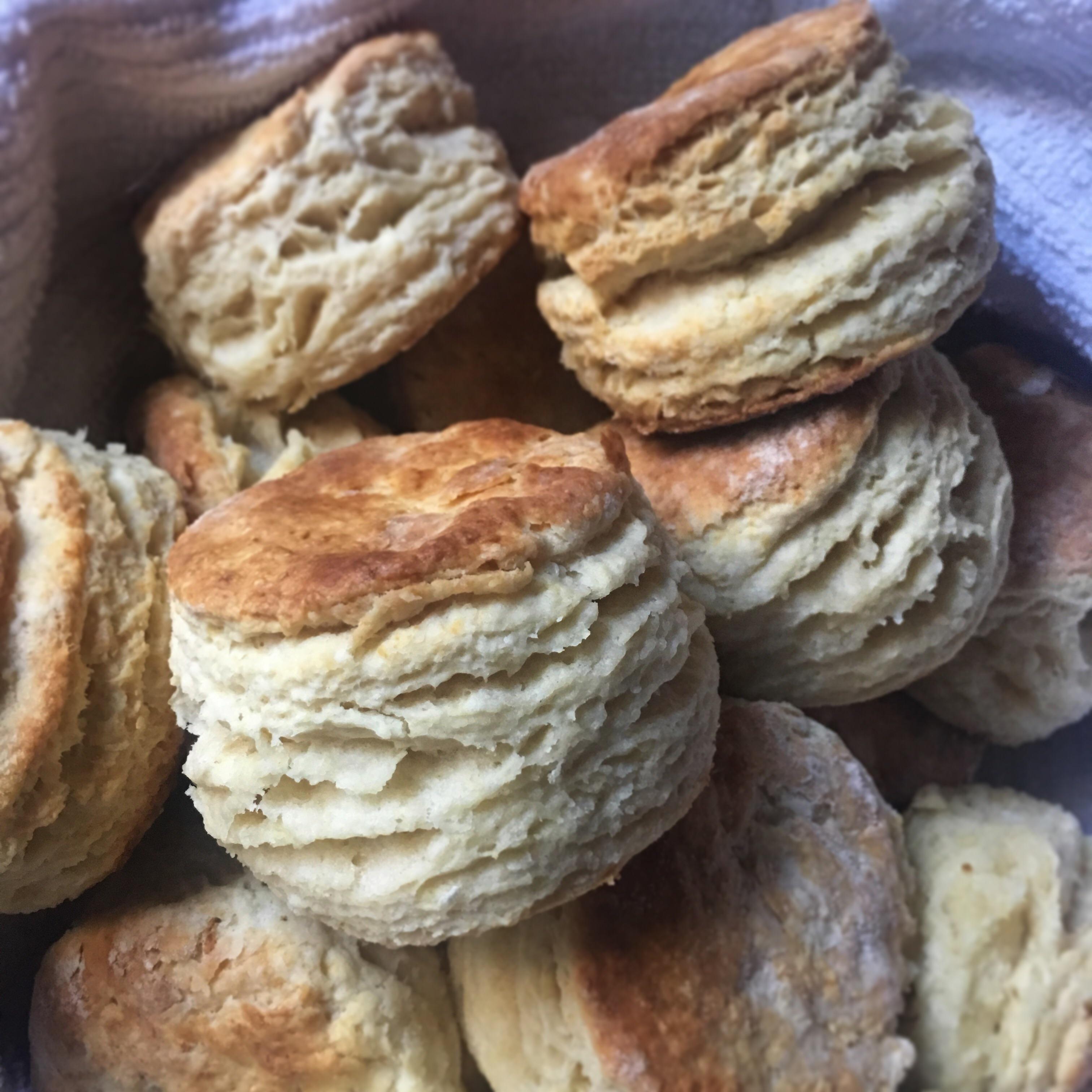 Southern Buttermilk Biscuits [Homemade] r/food