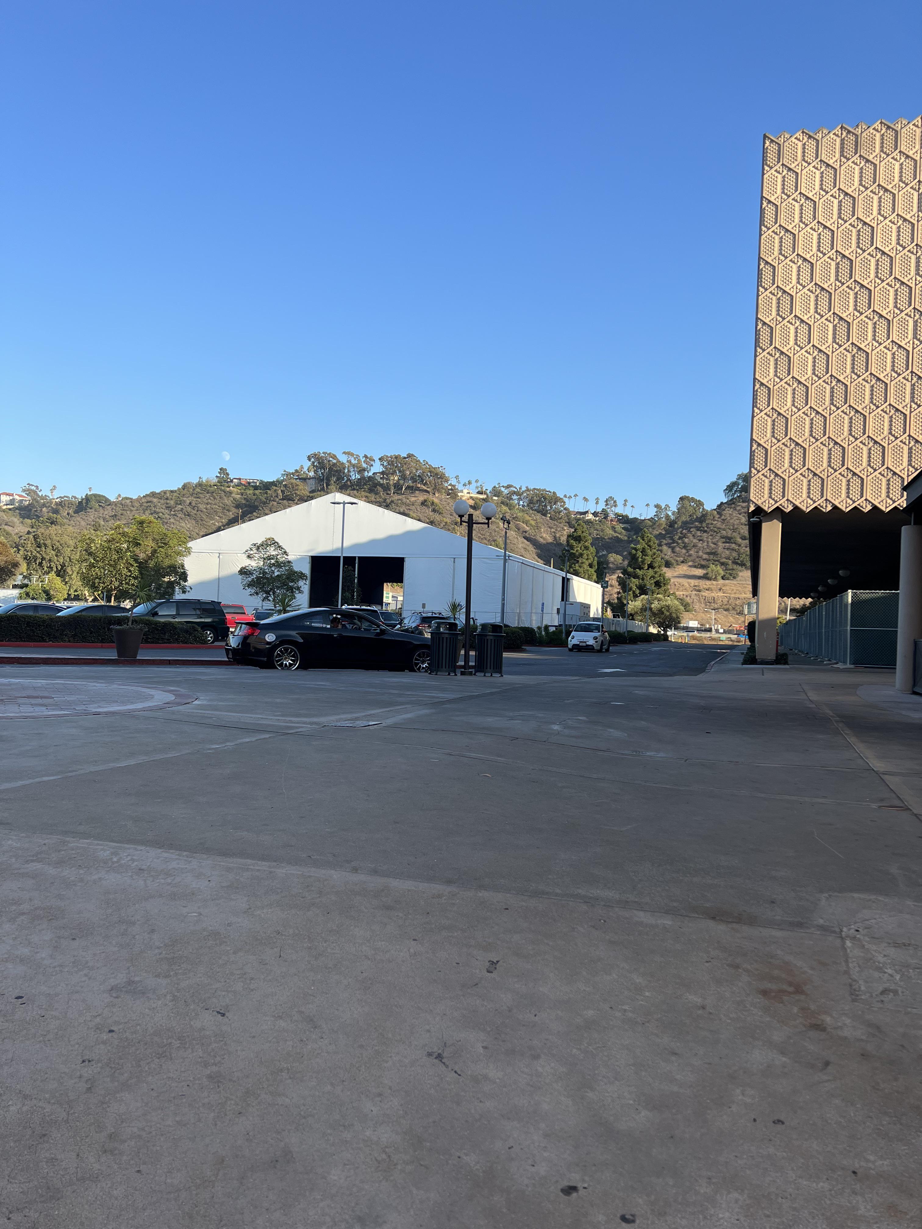 Anyone know what’s going on in the Mission Valley mall parking lot