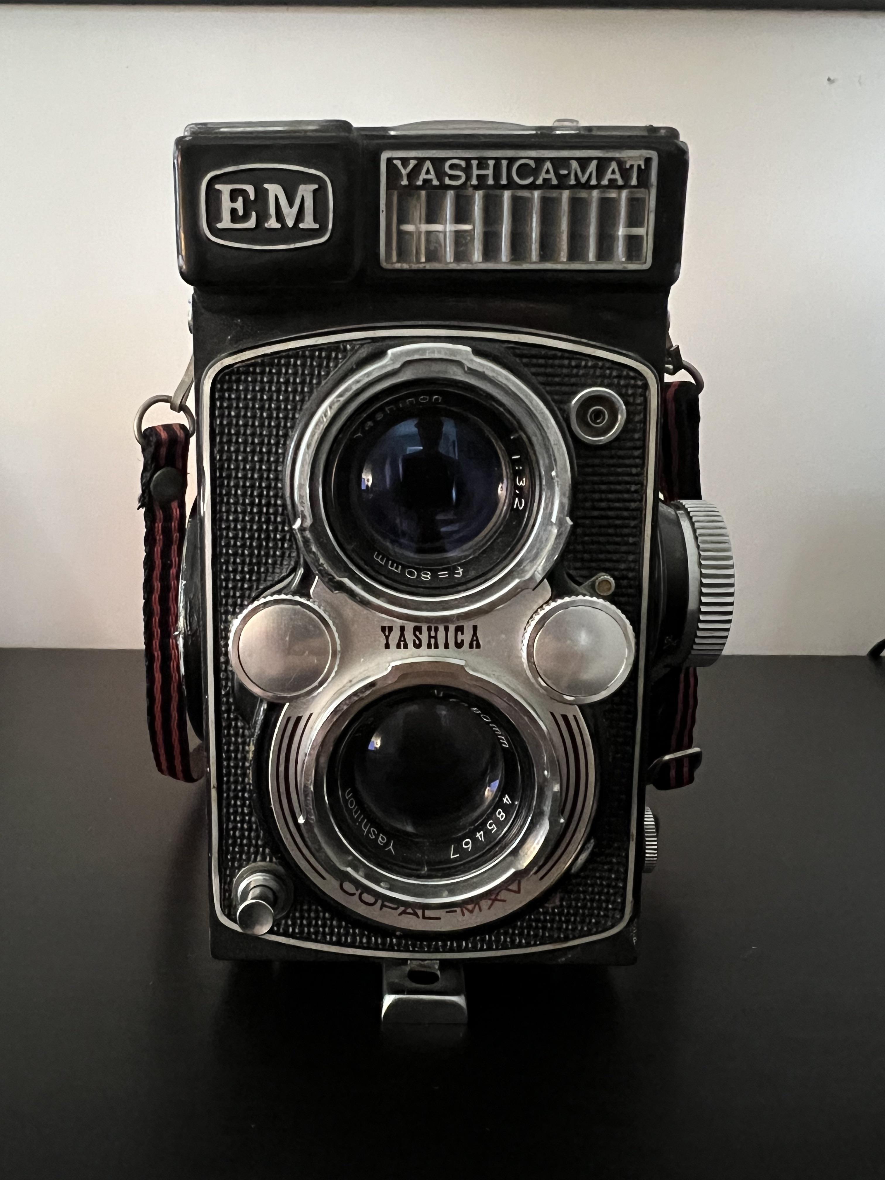 Yashica Mat EM : r/Yashica