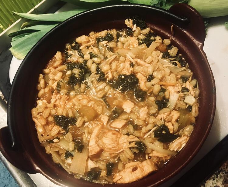 Chicken, kale & barley soup (184 calories per serving or 368 for the