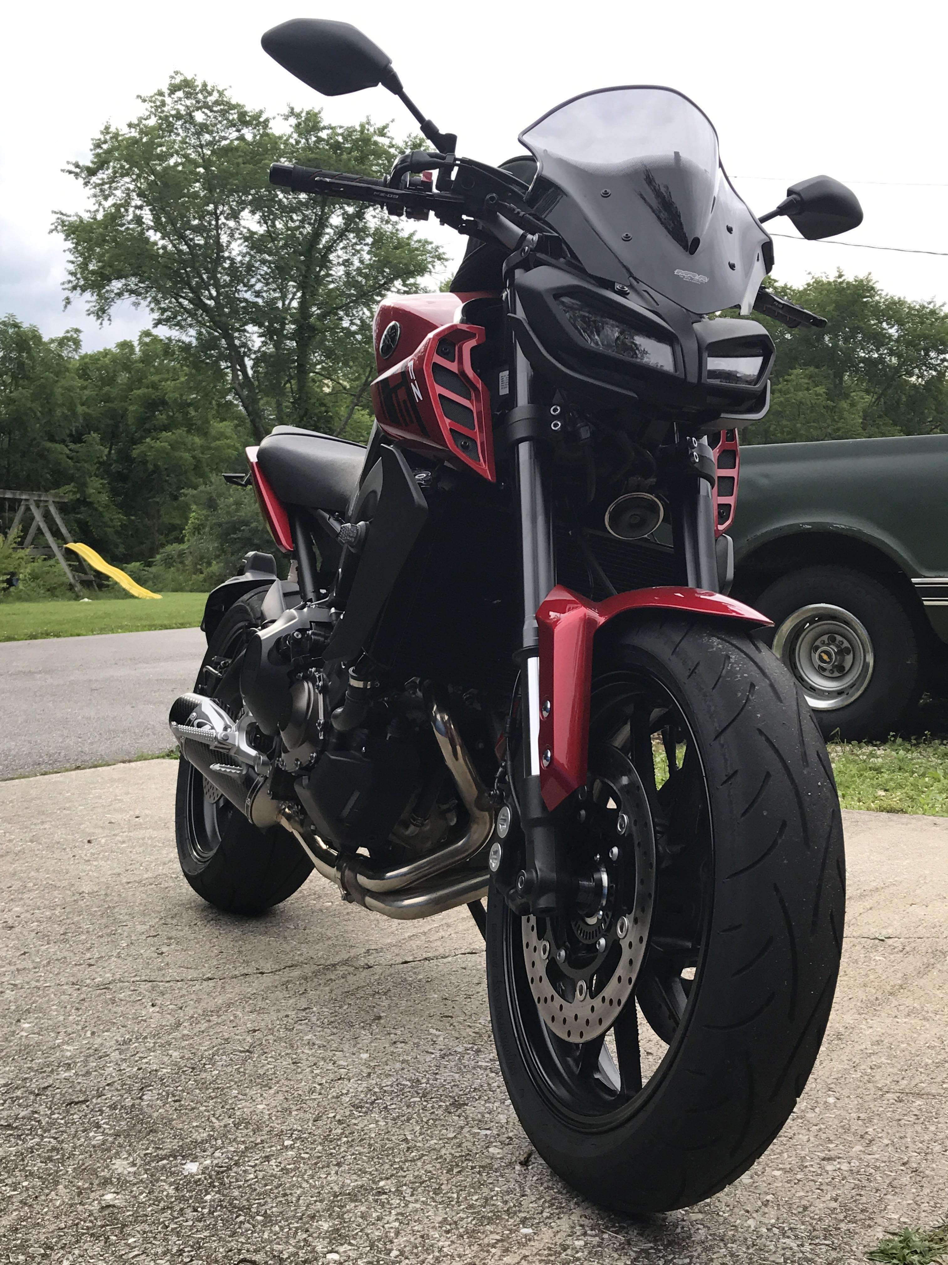 I love my FZ09. One of the most fun motorcycles I have ever owned. r/FZ09