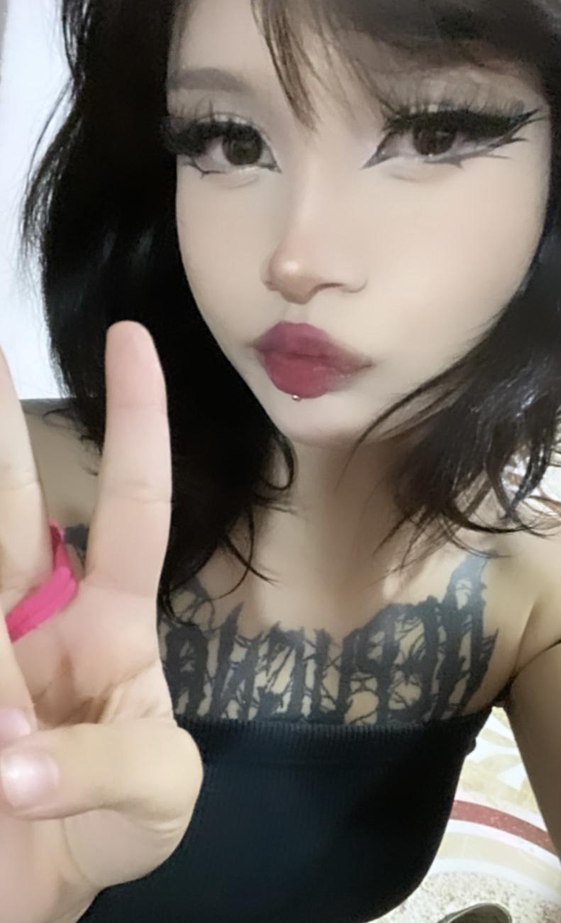 Julieth (@maldita_meg) [OnlyFans] : babesdirectory