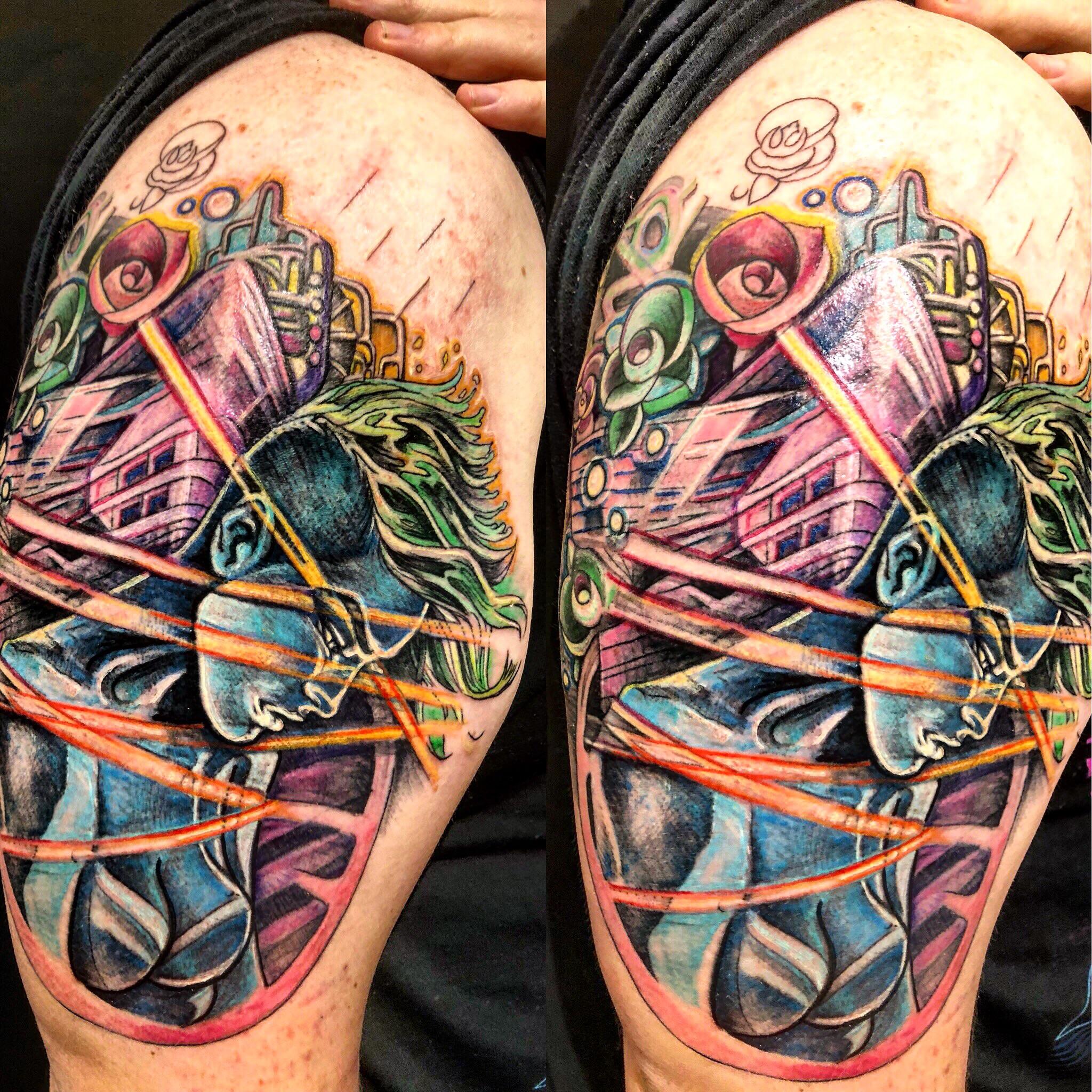 My synthwave/outrun tattoo is finished! outrun