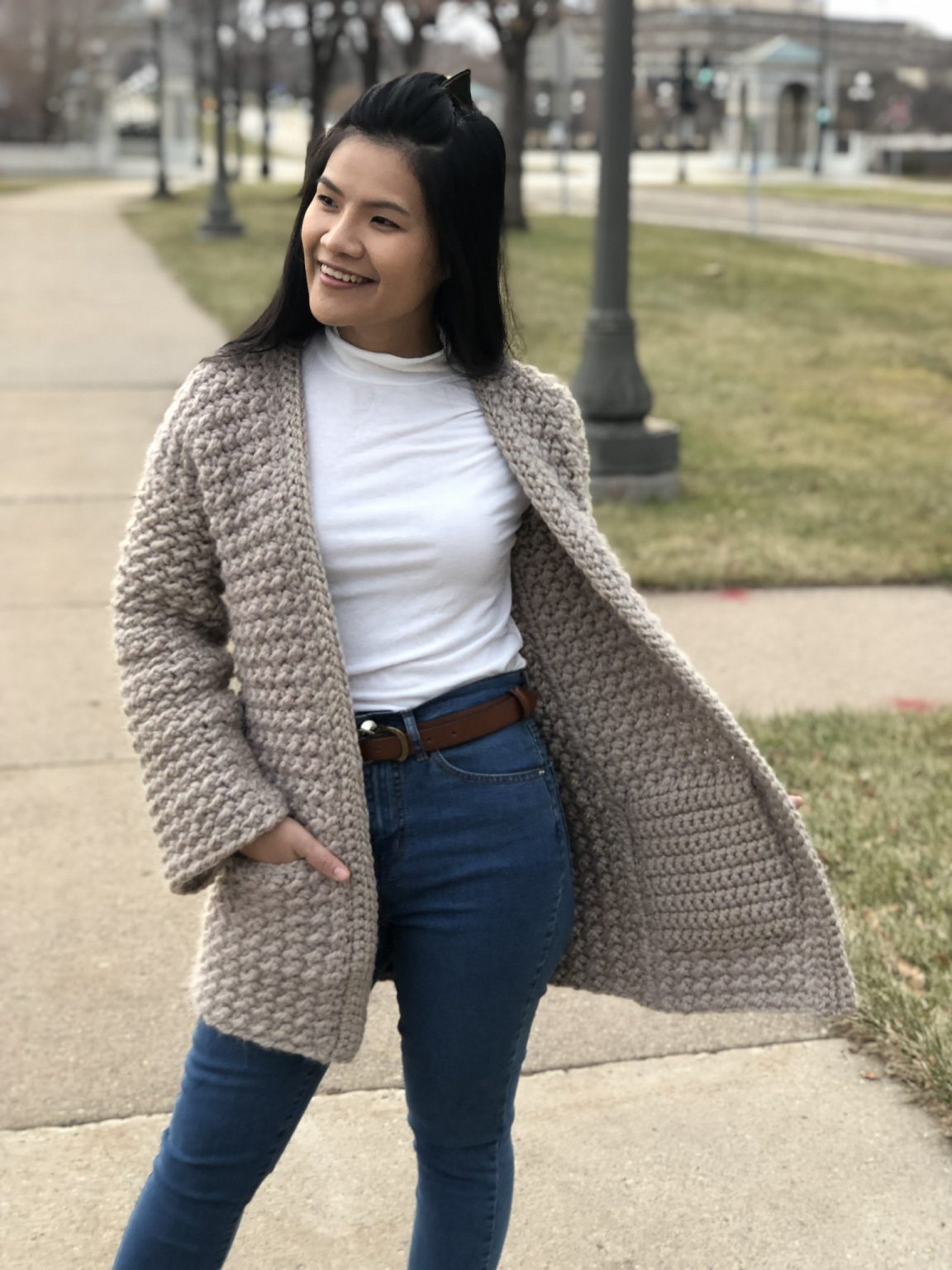 I'm starting this cardigan and it's such a simple idea I'd thought I'd