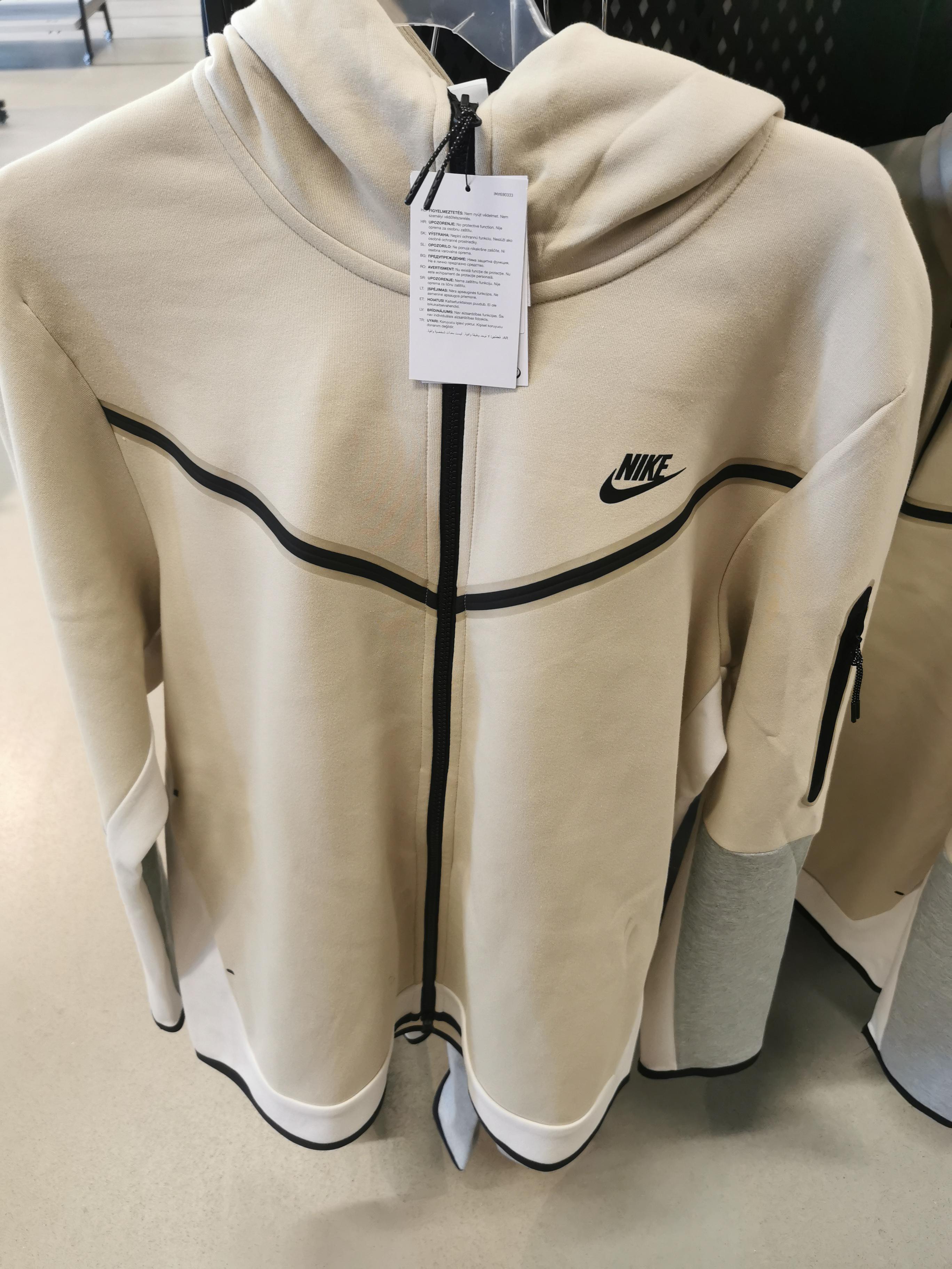 Nike Tech Fleece brand new Retail r/FashionReps